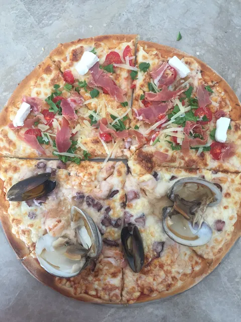 Pizzería Livorno image 7