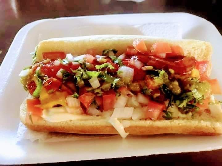 Hot dogs y Hamburguesas de Tenchis image 7