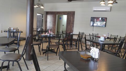 El Mesón Gourmet image 1