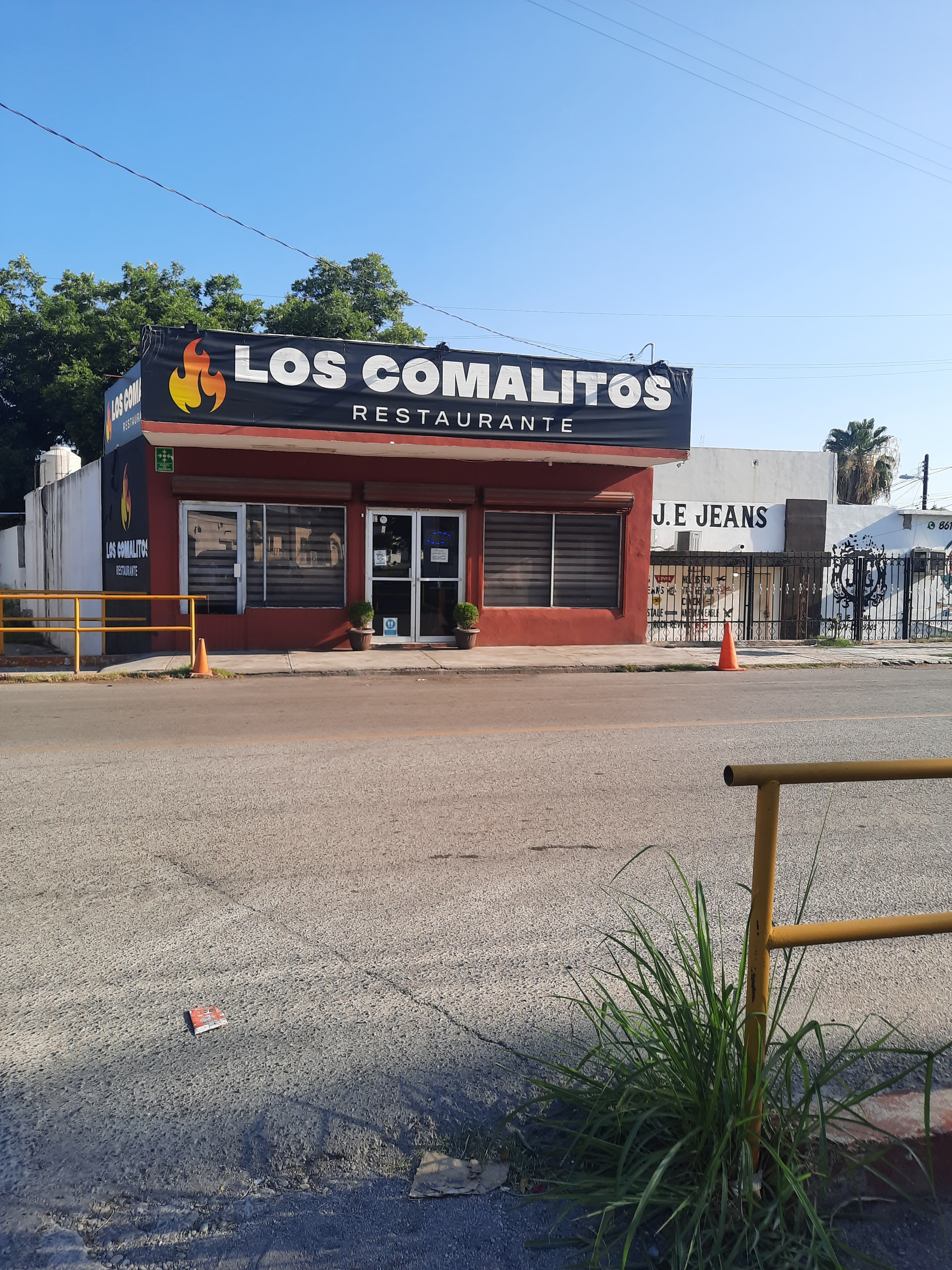 Los Comalitos Restaurante image 1