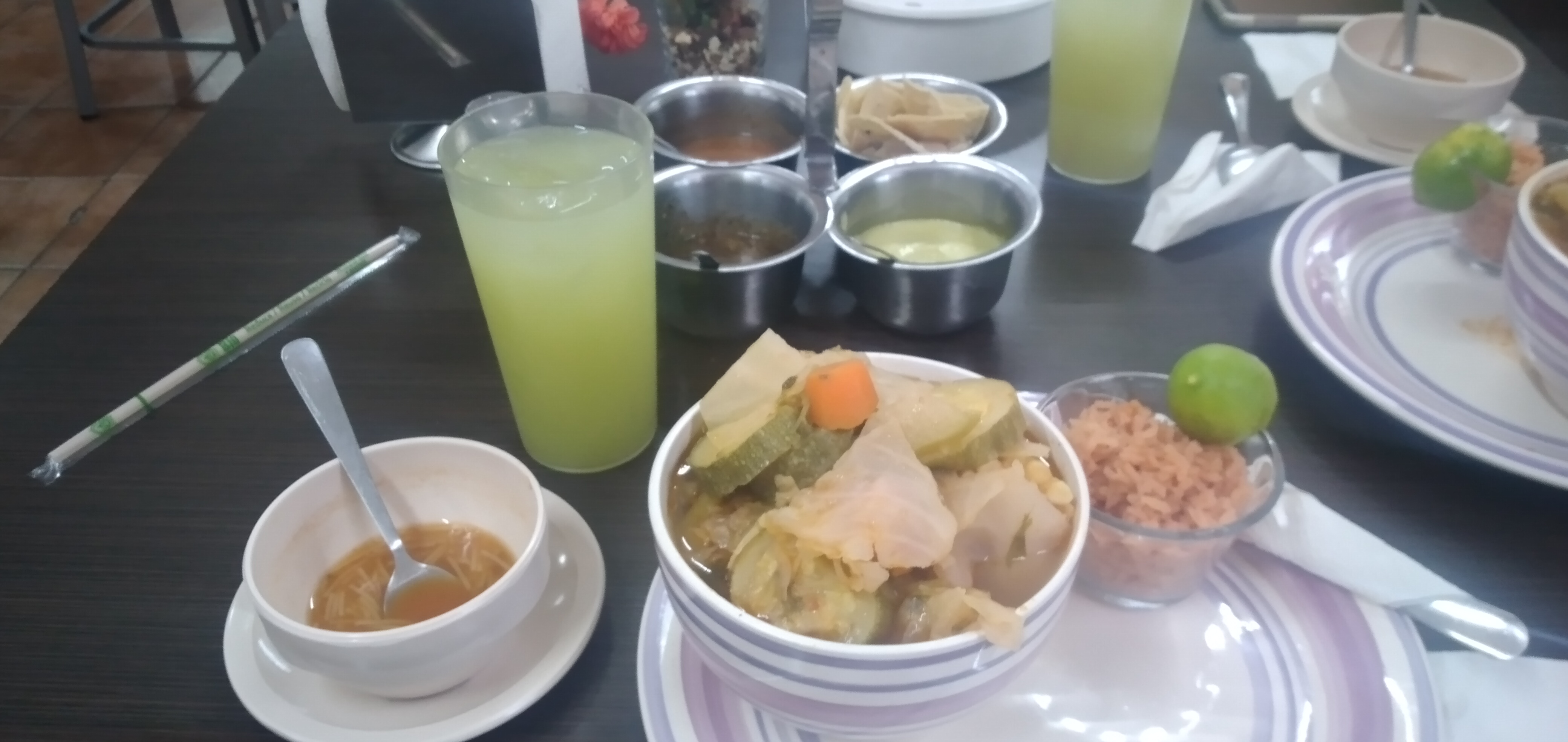 Desayunos Y Almuerzos "DETITA" image 4