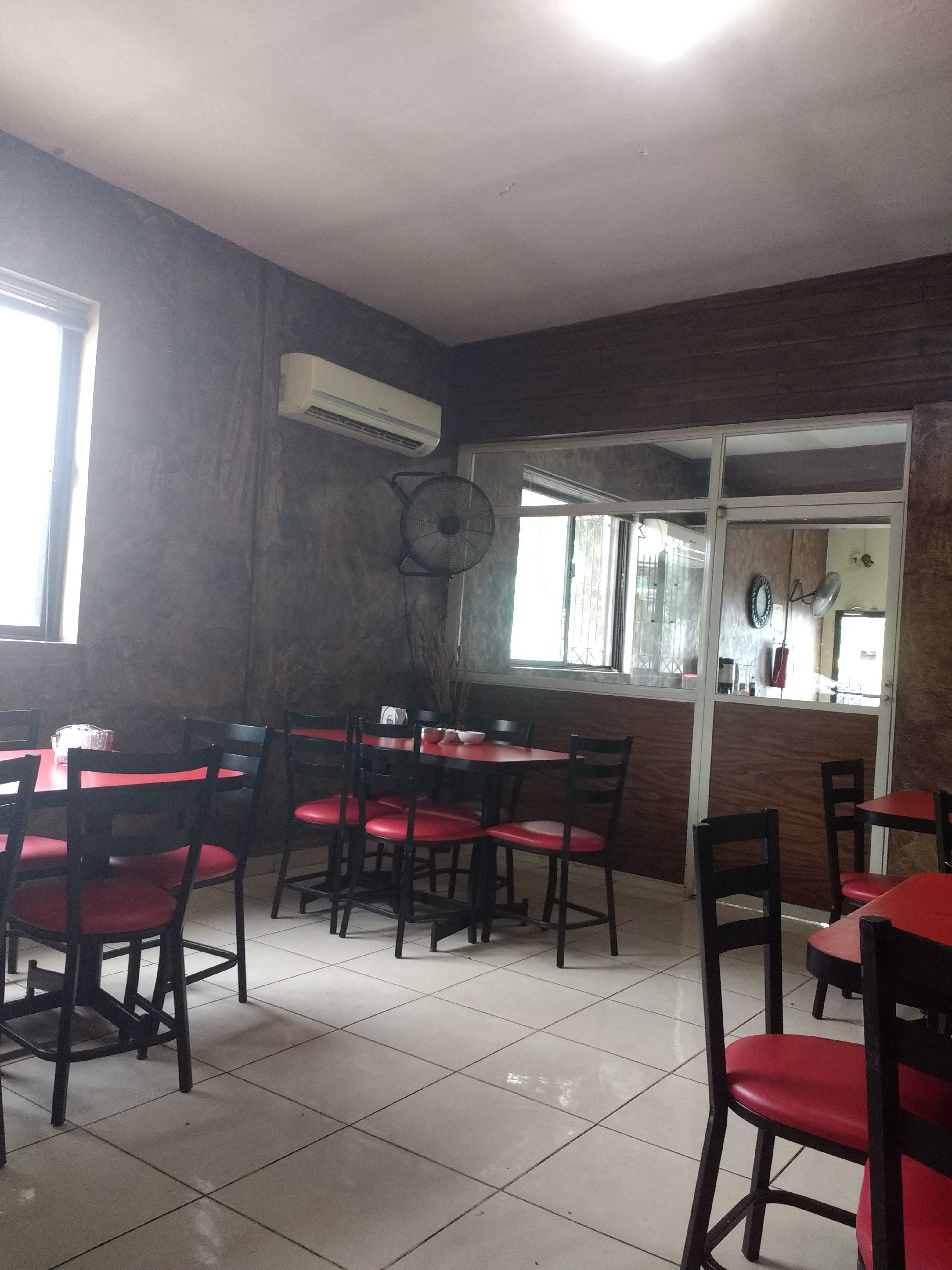 El Mezon del gourmet image 3