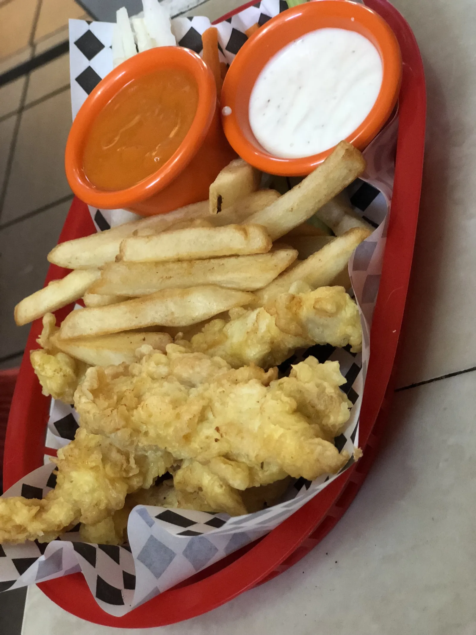 Macoy’s Wings House image 4