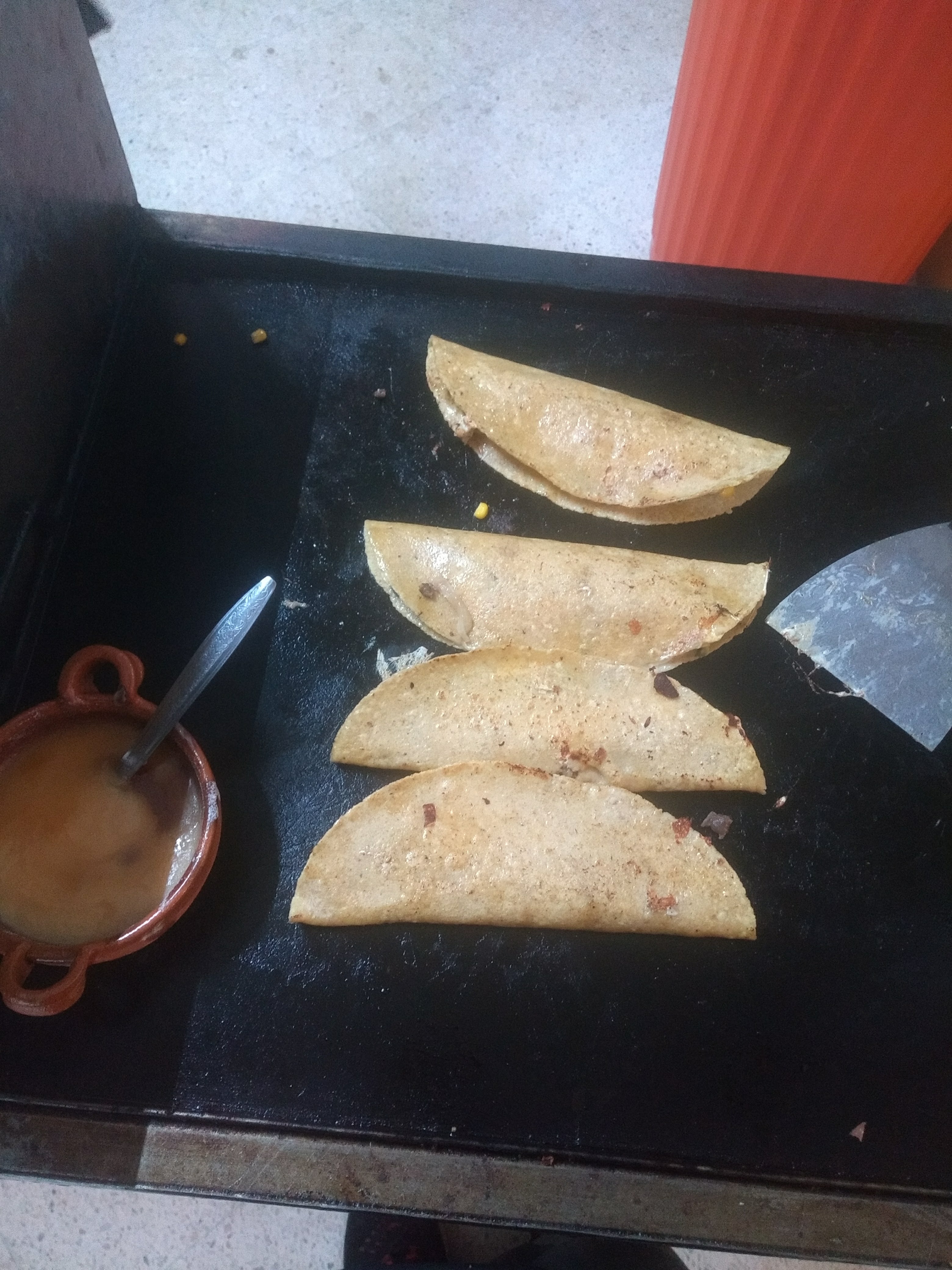 Restaurante tres estrellas image 4