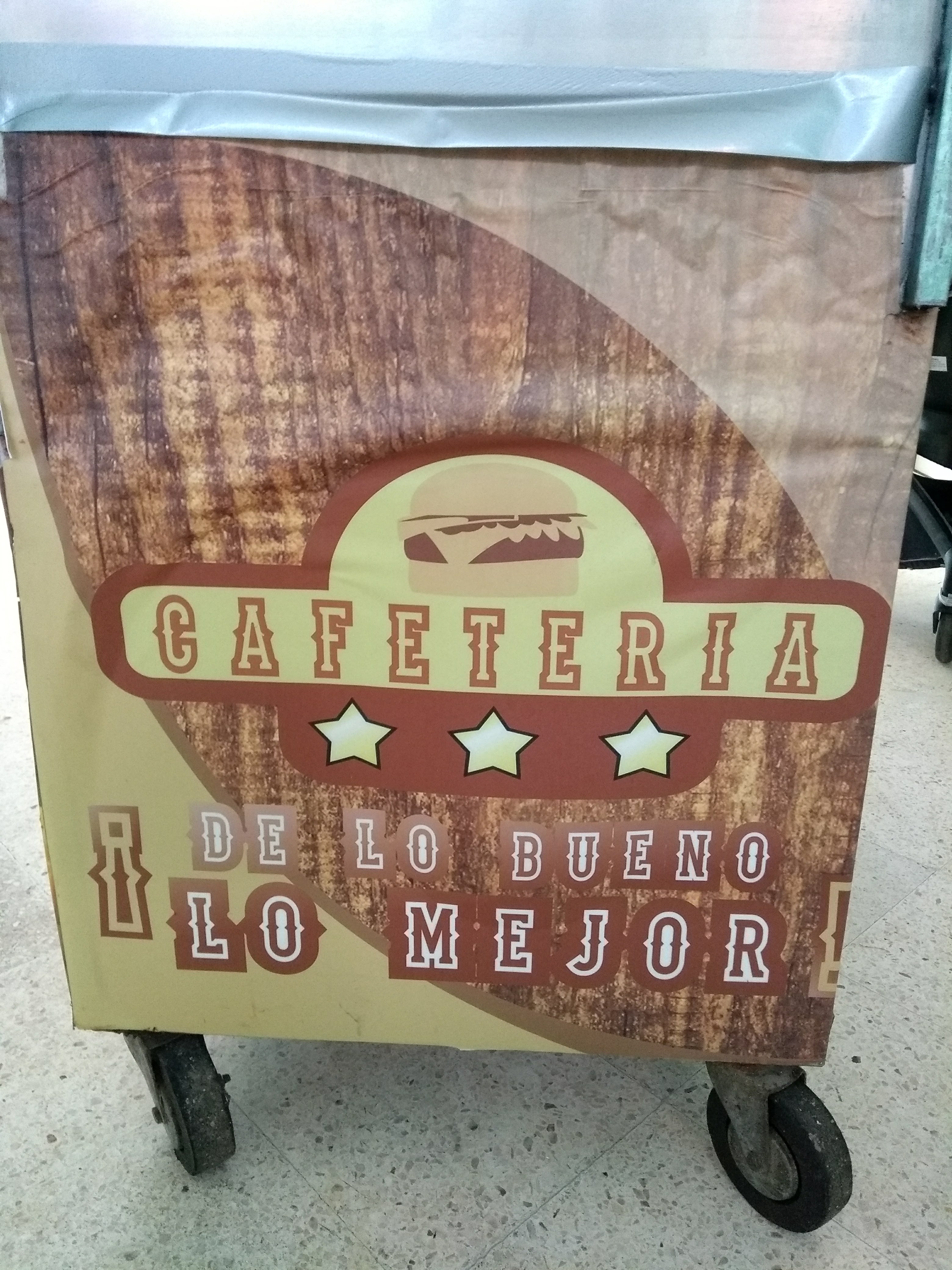 Restaurante tres estrellas image 6