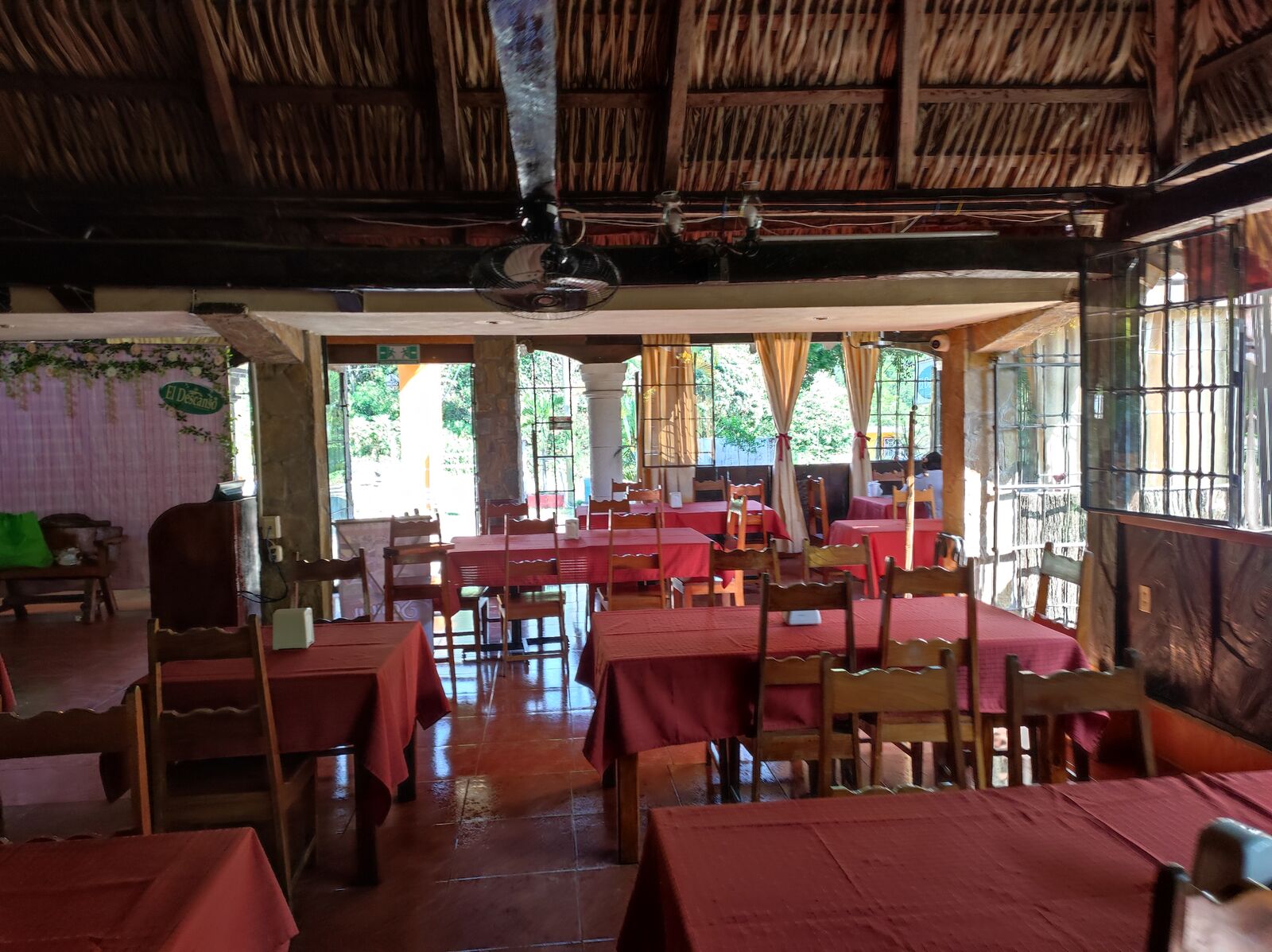 El Descanso image 1
