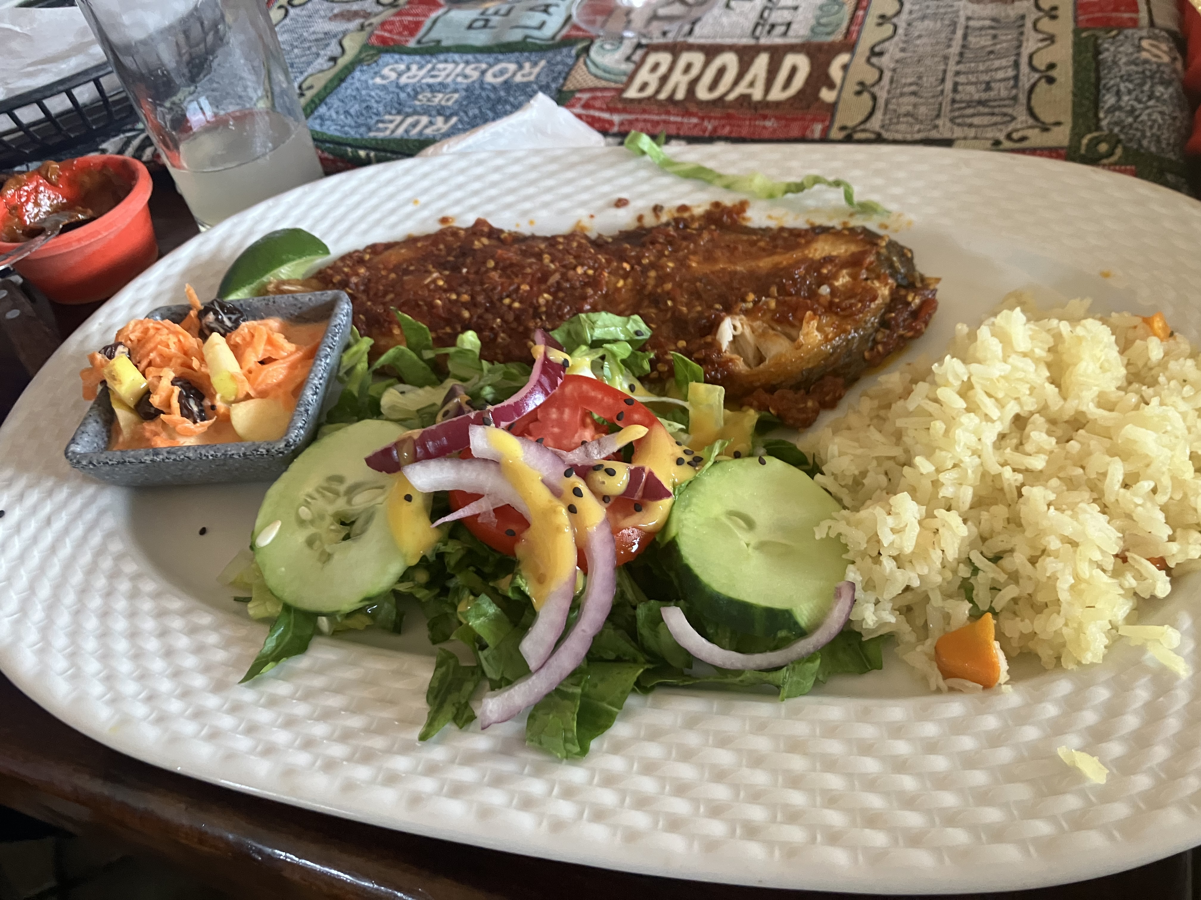 Guamúchil Pollos, Carnes y Conejos image 7