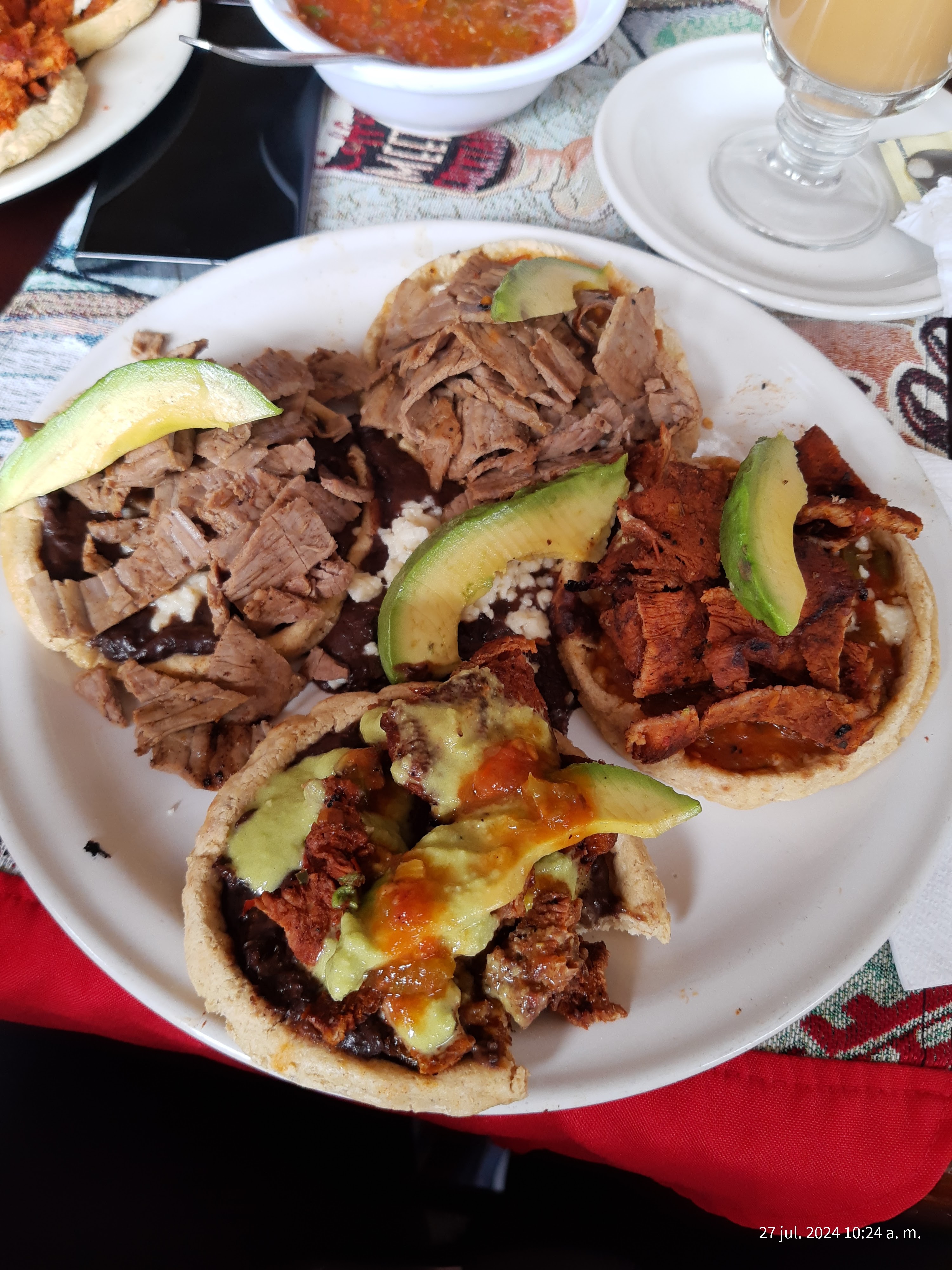 Guamúchil Pollos, Carnes y Conejos image 8