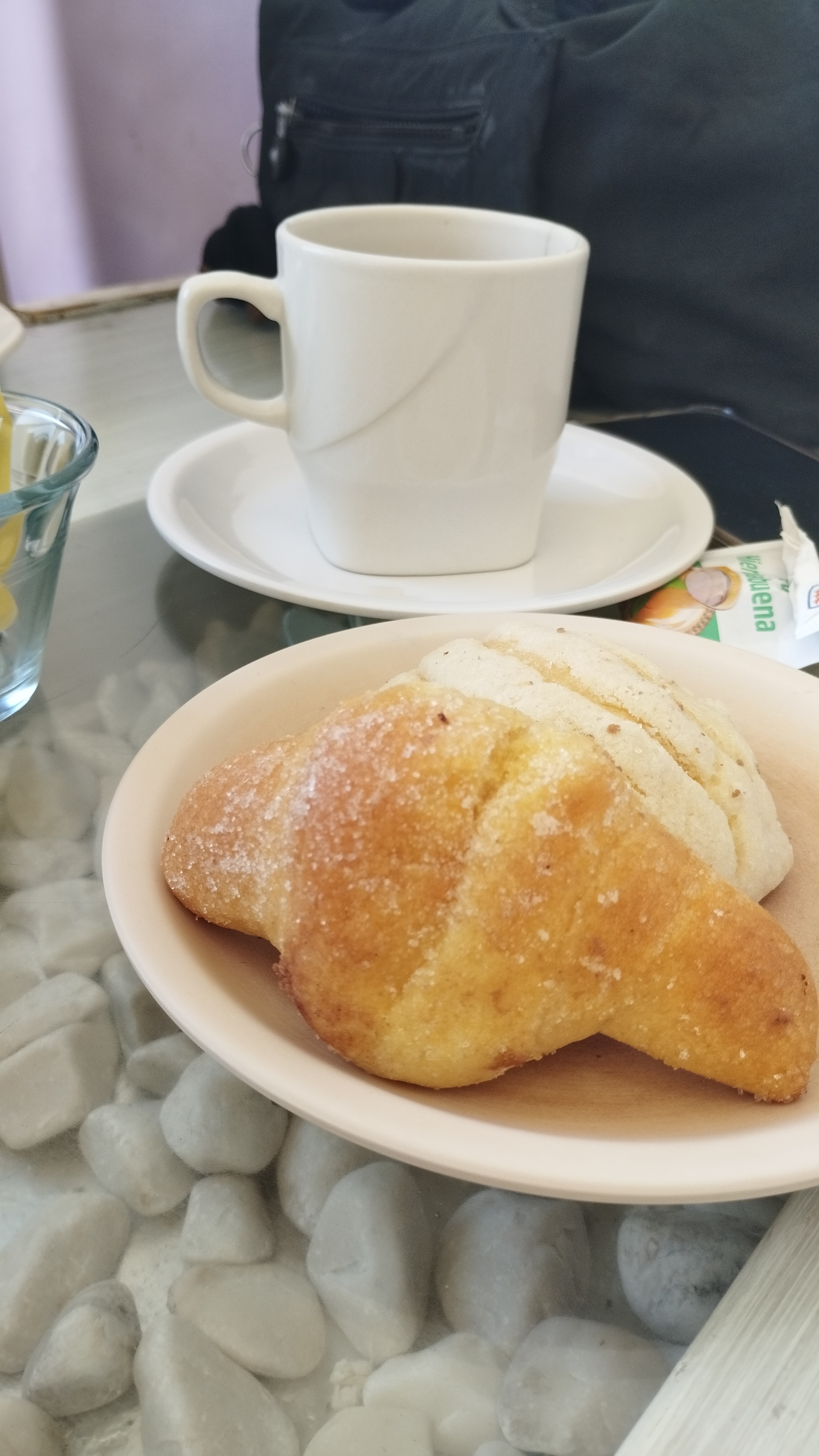 Tita y Abu Restaurant image 6