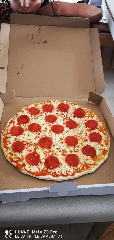 Romanos pizzas image 6