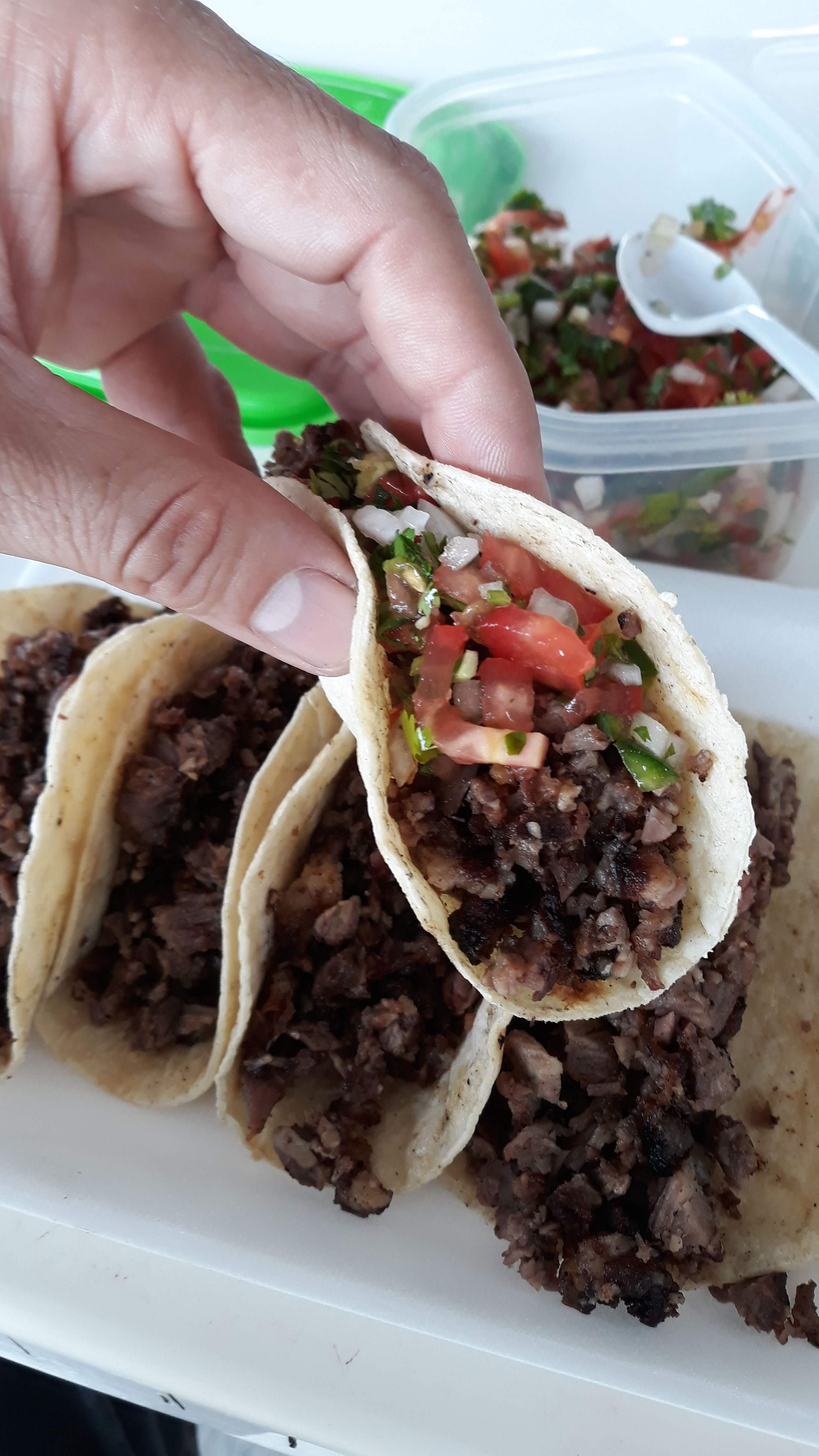 Armando Tacos Y Hamburguesas image 6