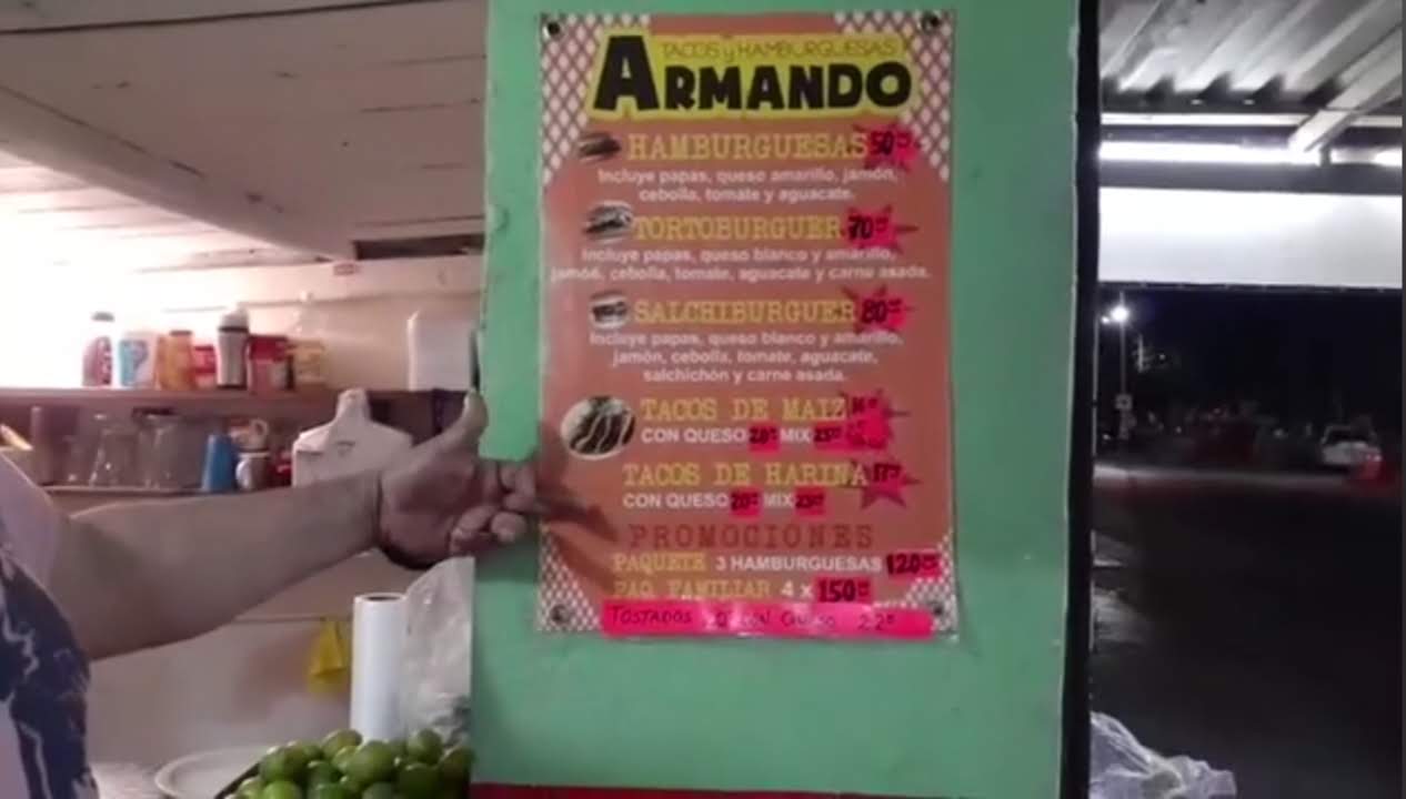 Armando Tacos Y Hamburguesas image 9