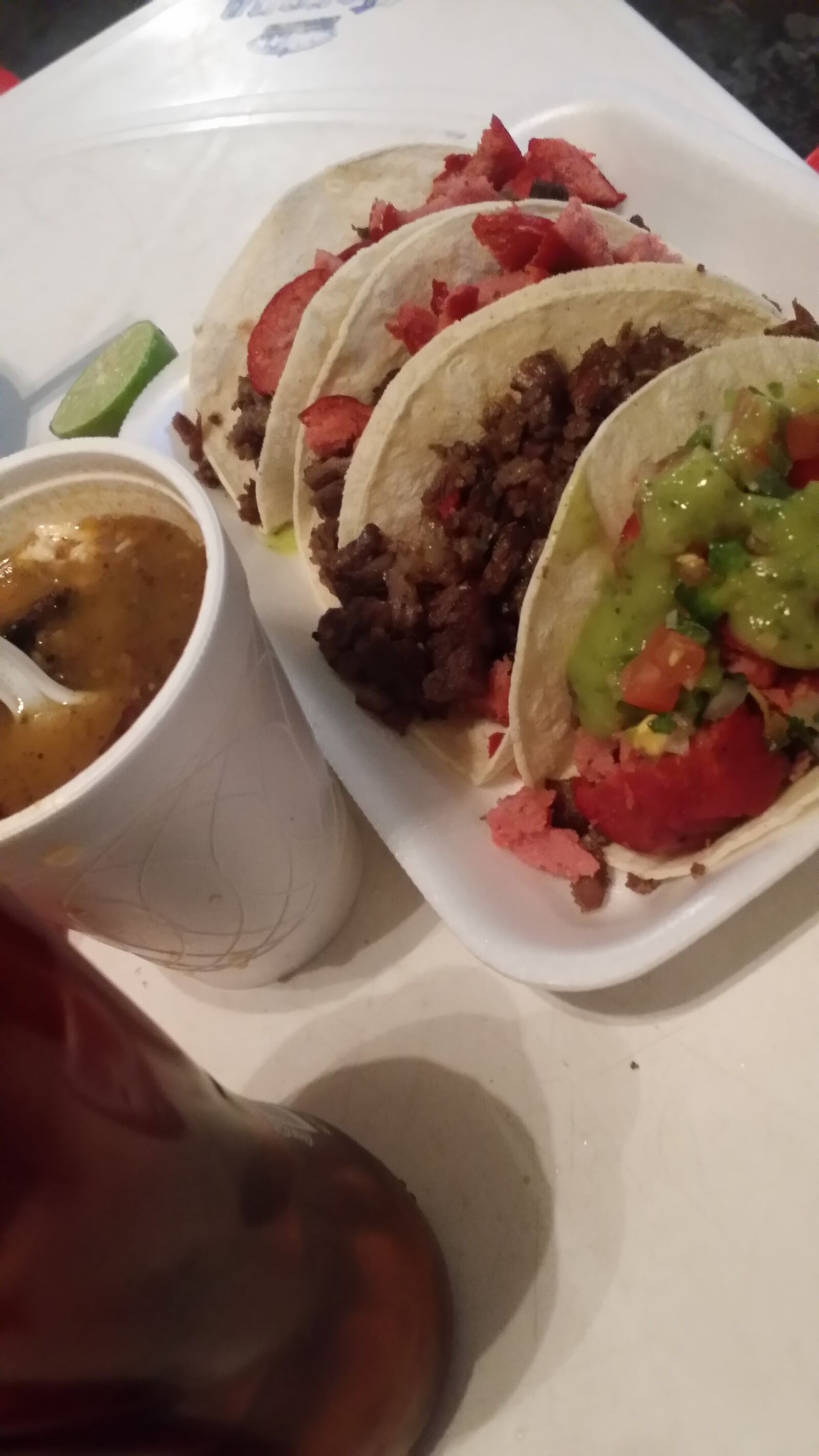 Tacos El Chompis image 8