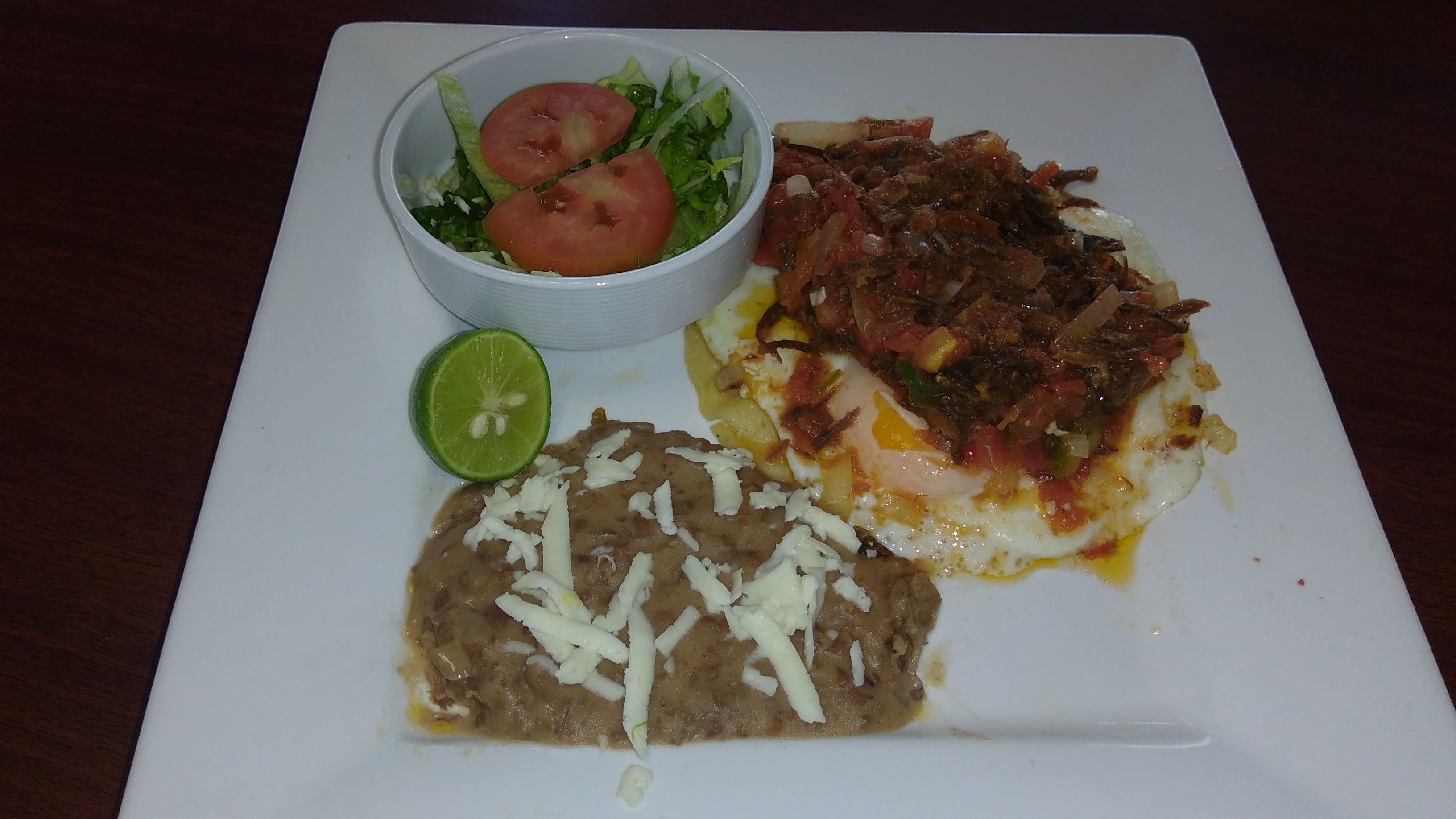 Mega Antojitos image 1