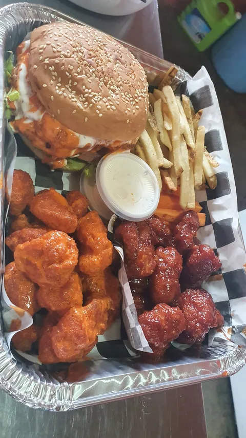 GOSA ALITAS Y BONELESS image 8