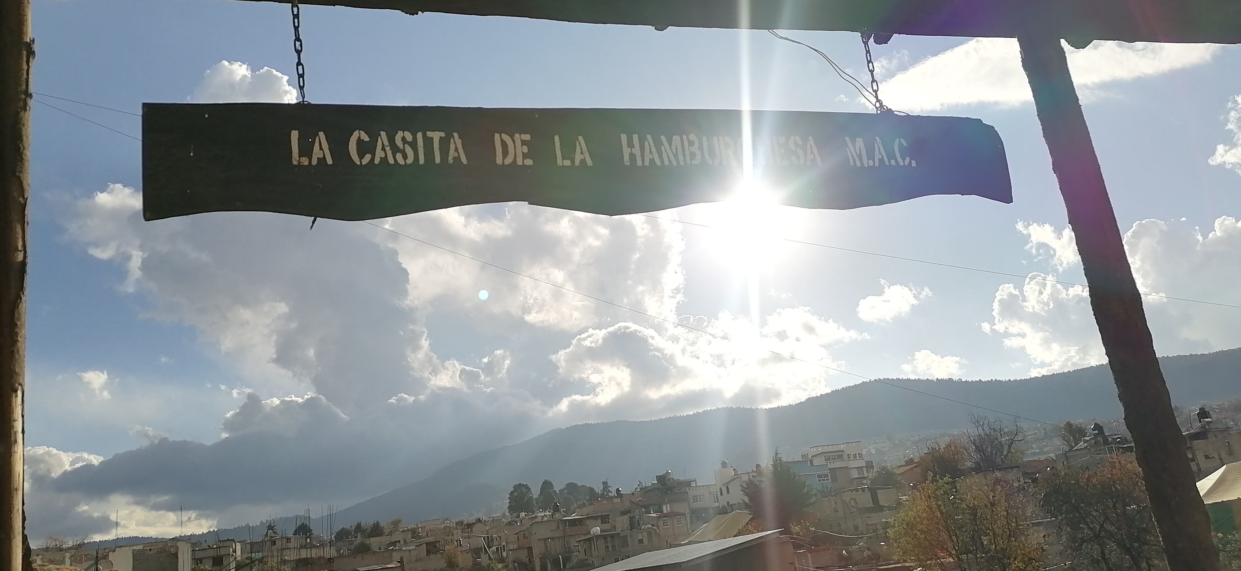 La casita de la hamburguesa mac image 5