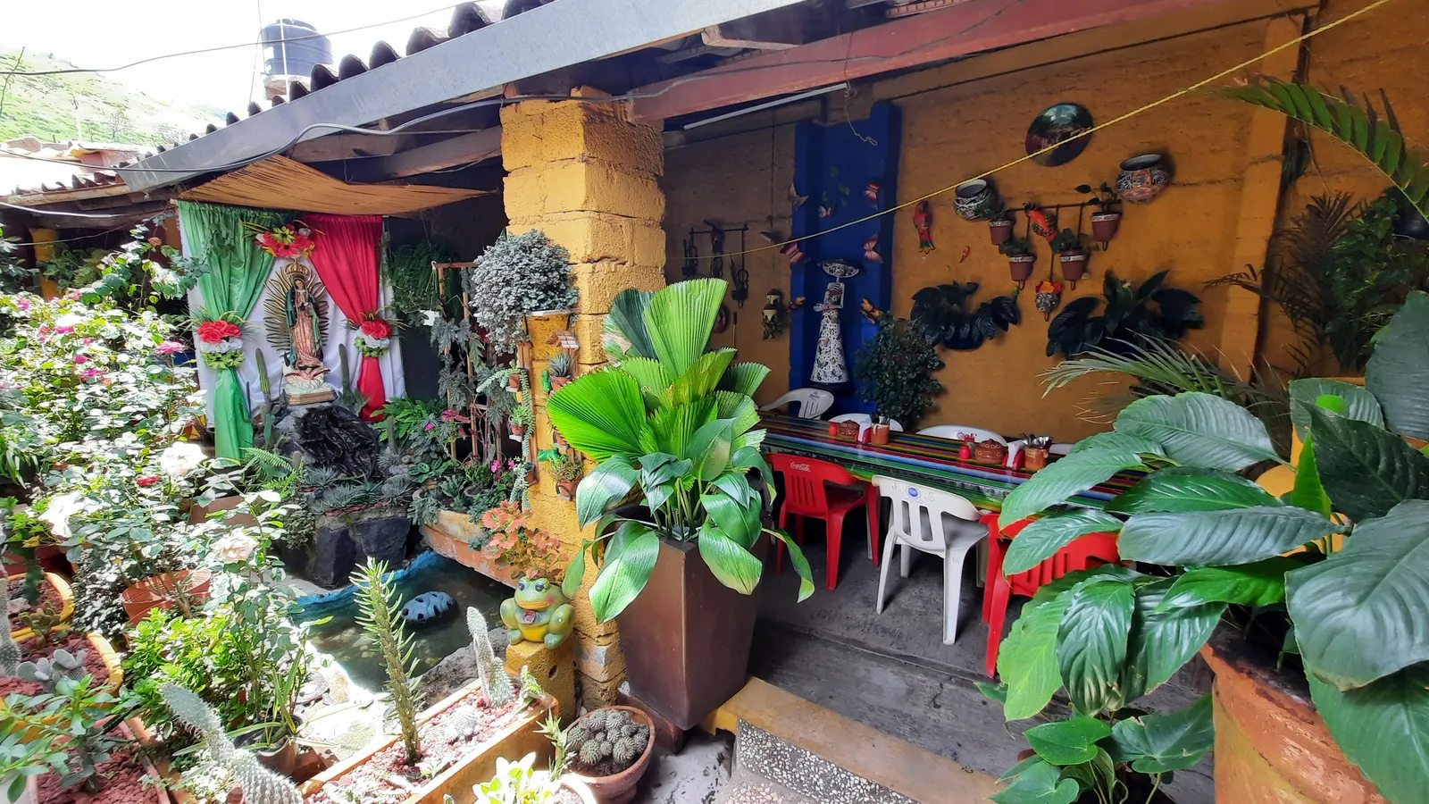 Cenaduria Alicia image 8