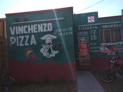 PIZZERIA VINCHENZO image 3