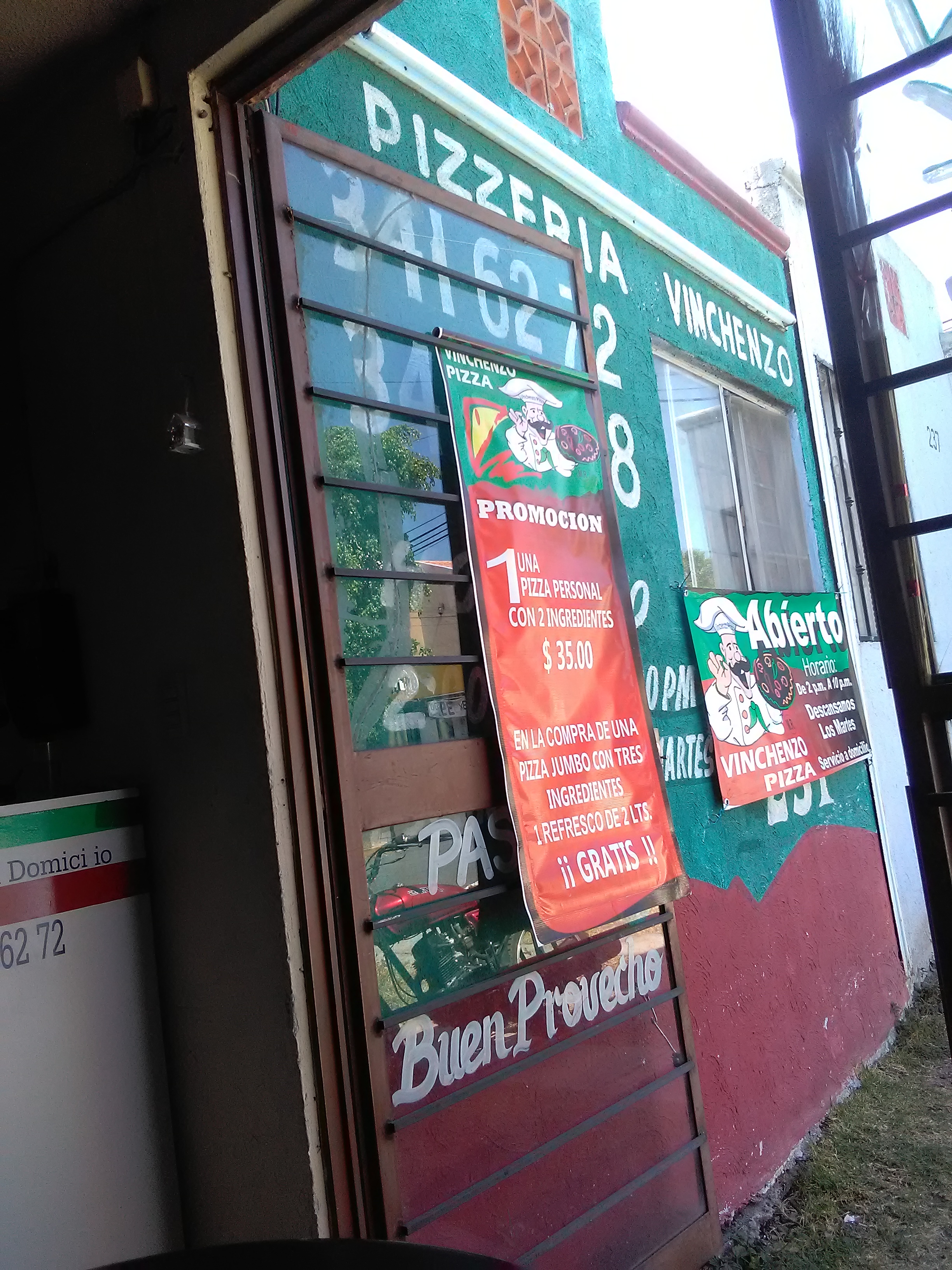 PIZZERIA VINCHENZO image 5