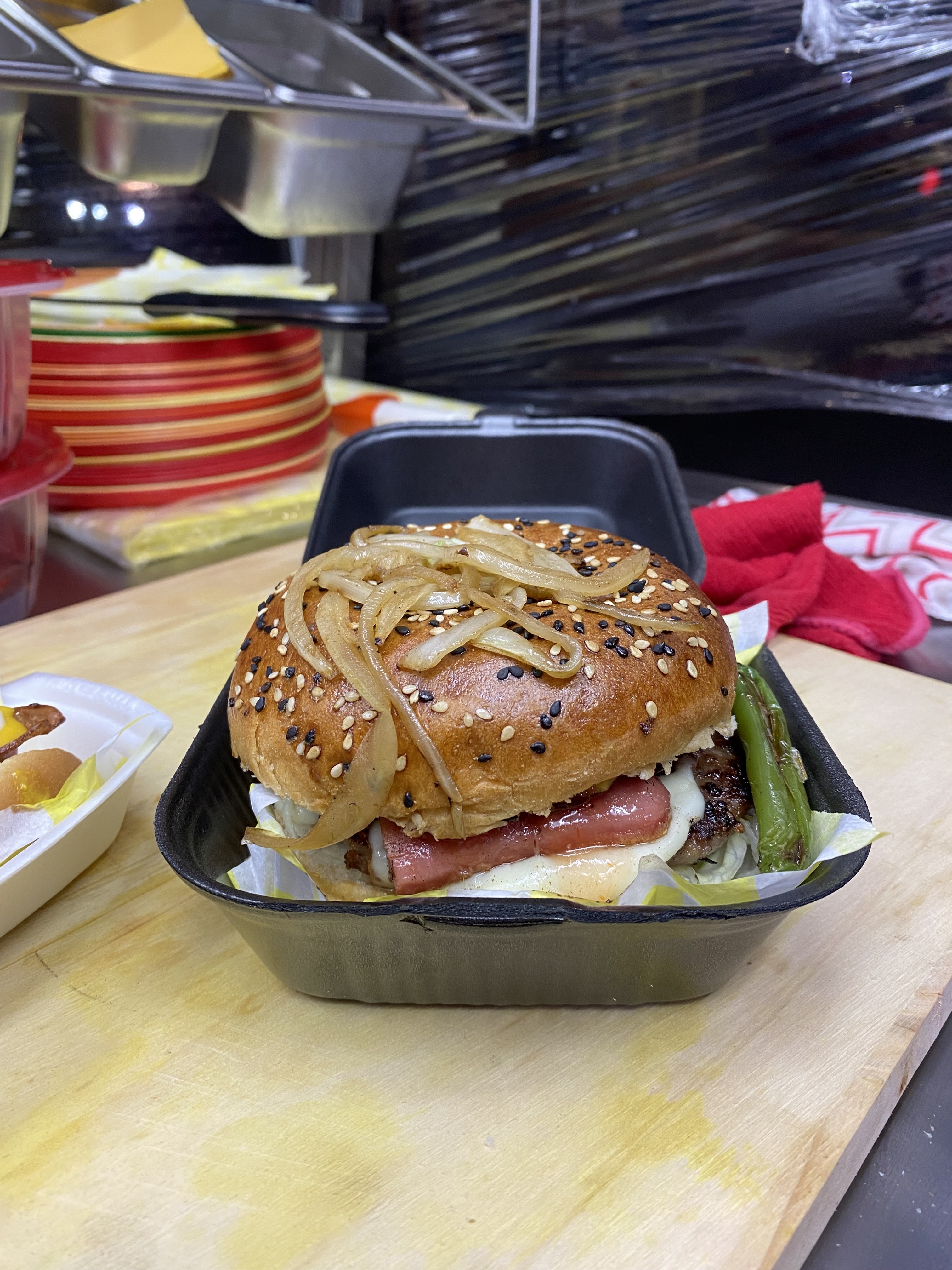 Hamburguesas los Torreros image 10