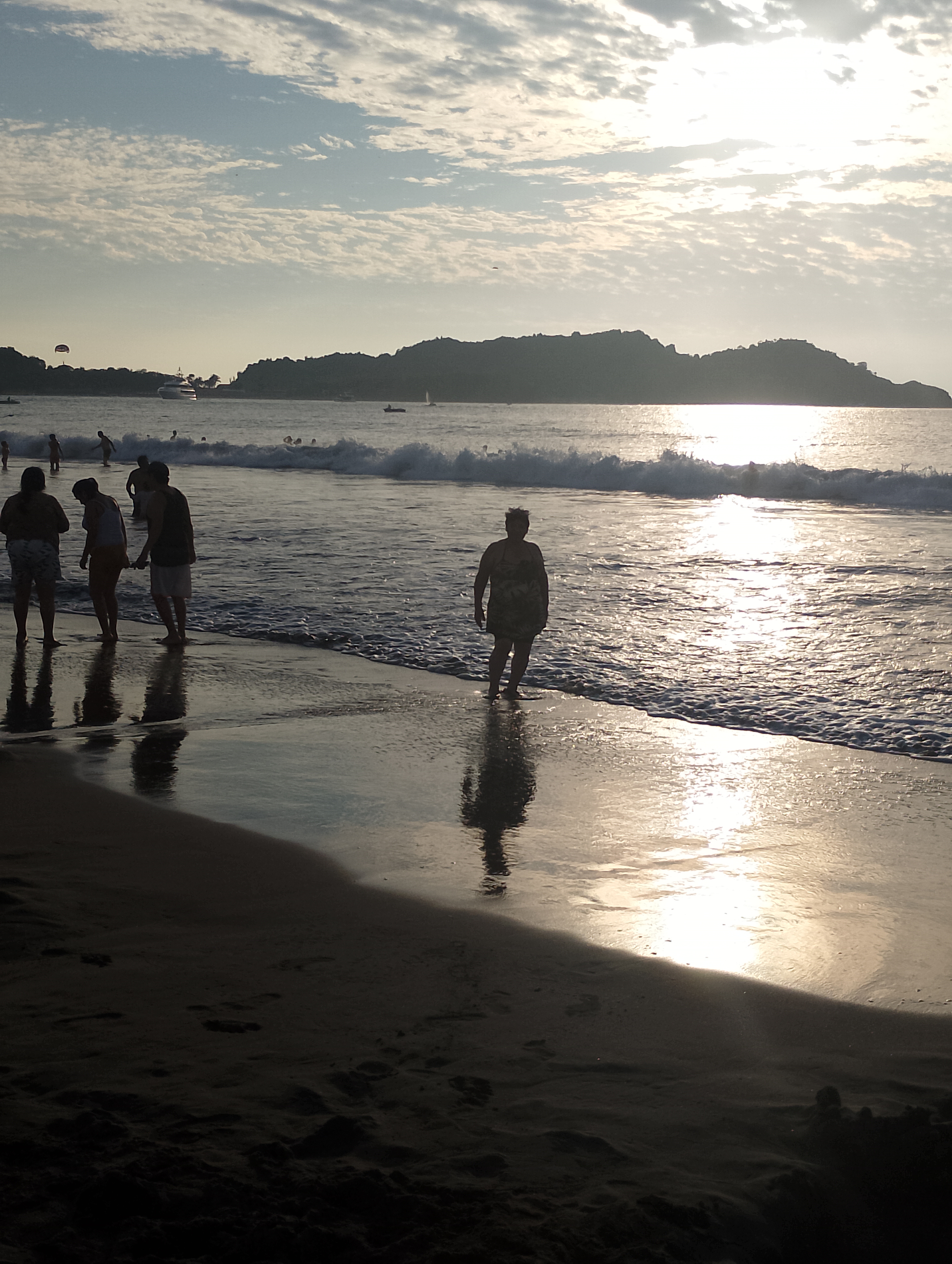 Coco Ixtapa Beach Klub image 3