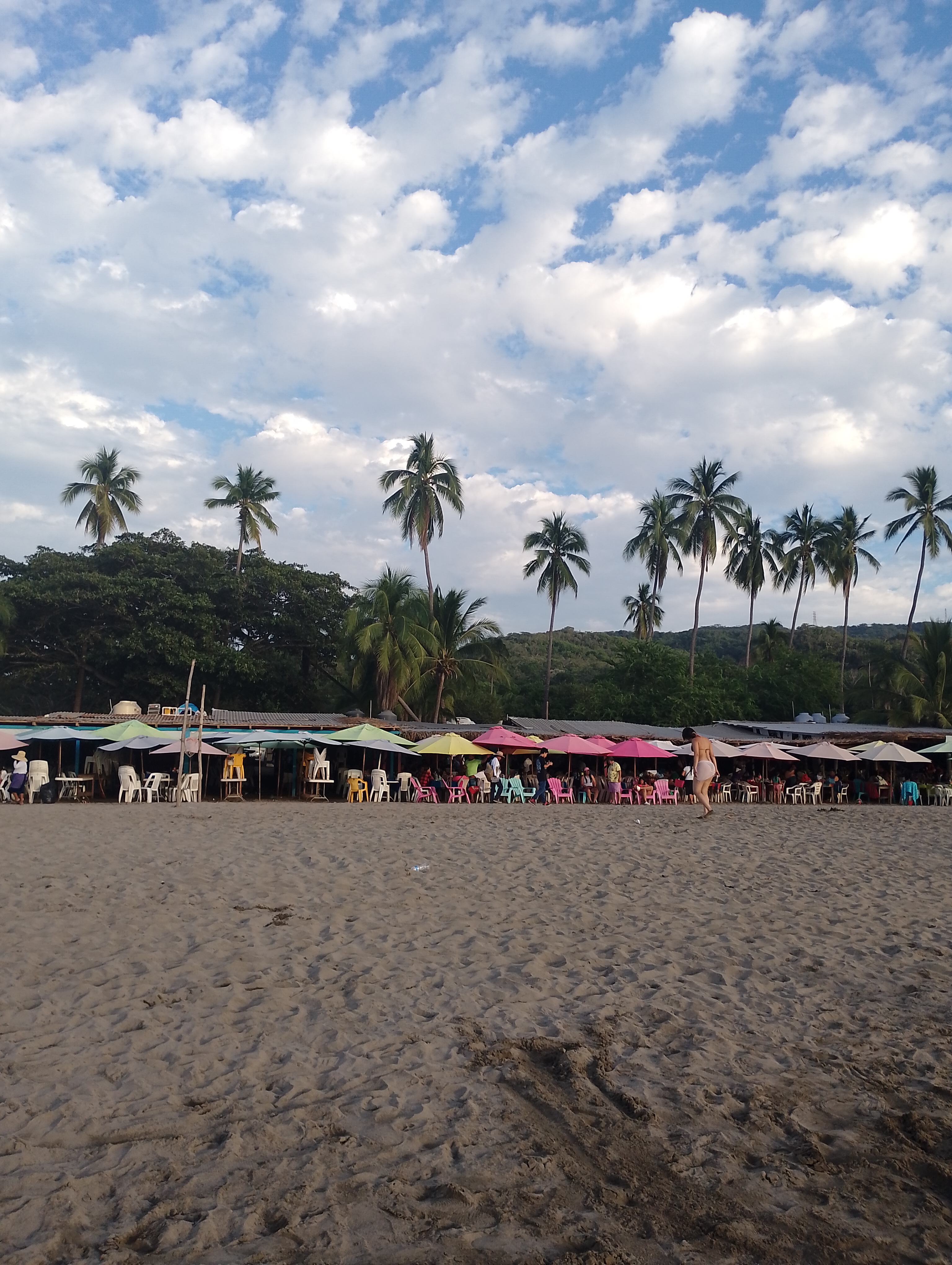 Coco Ixtapa Beach Klub image 7