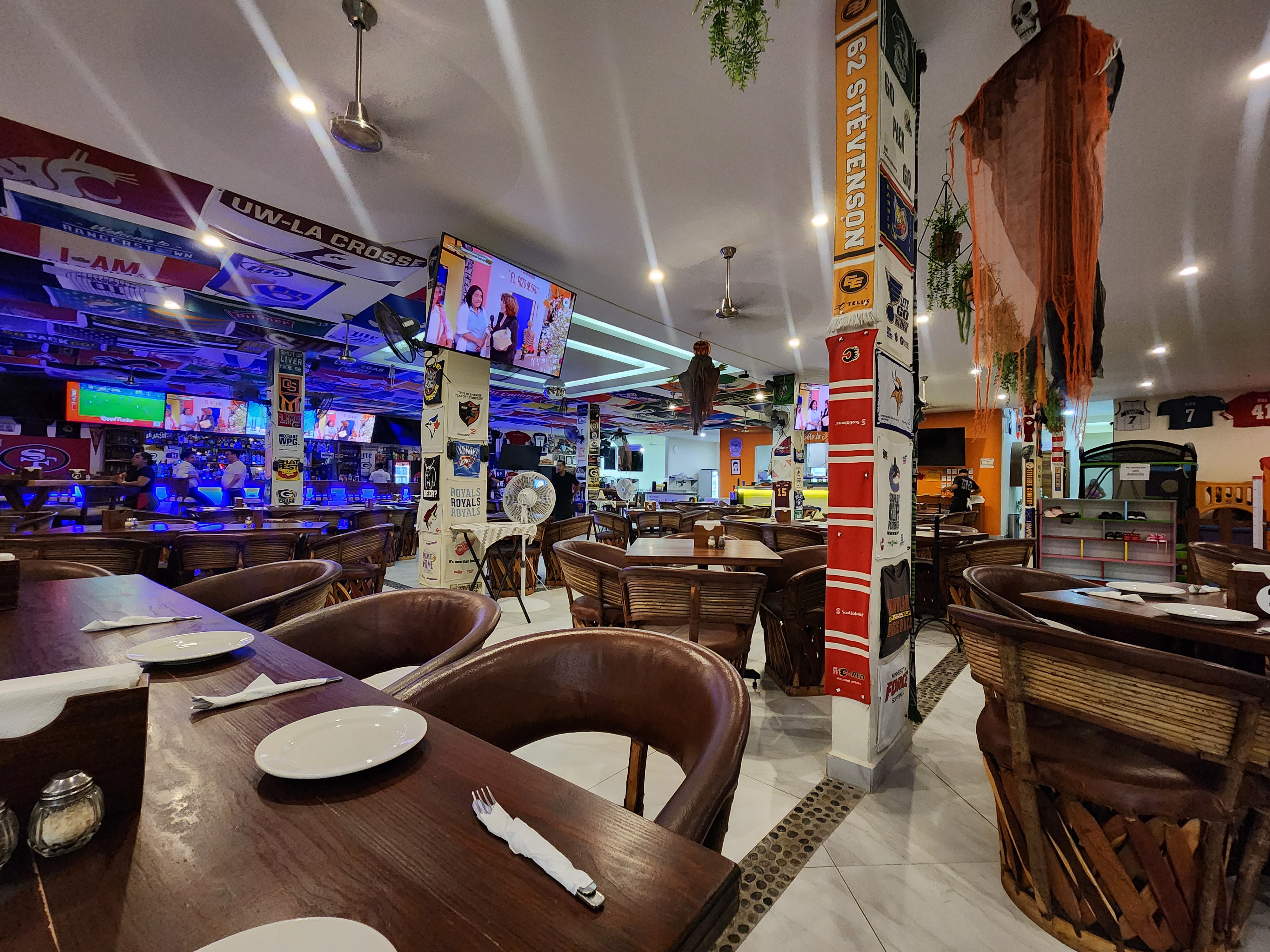 The Generals Sports Bar & Restaurant image 6