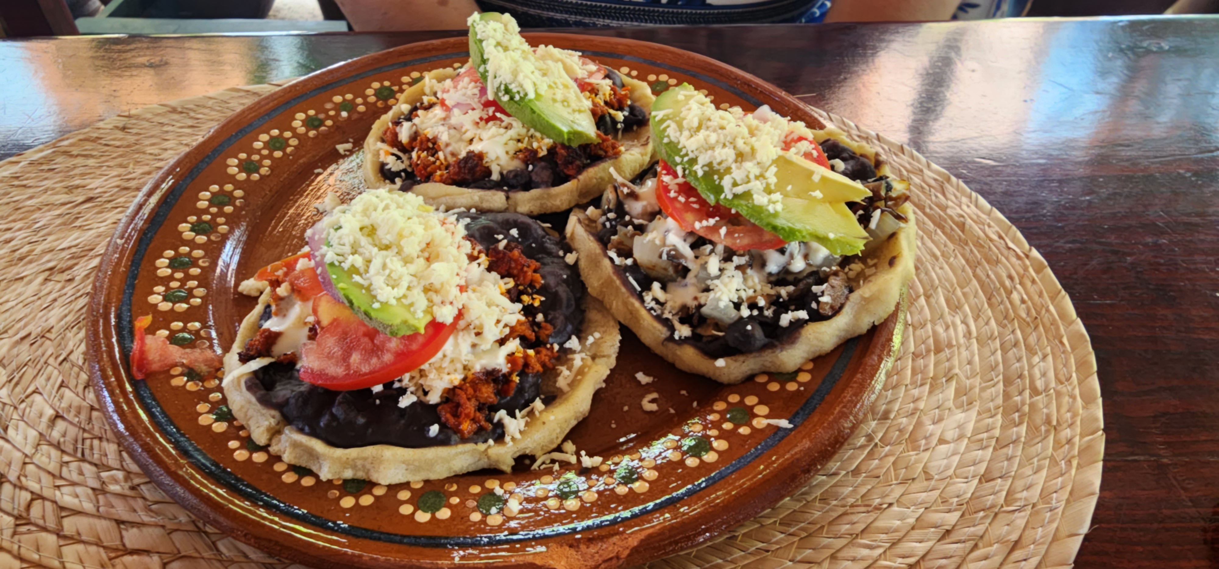 La Luna Restaurant & Bar de comida Mexicana image 10