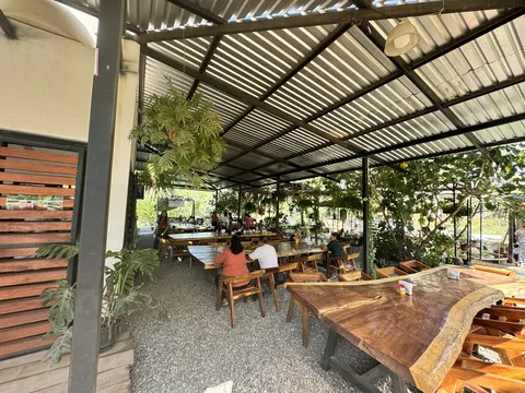 Heliconias Restaurant image 3