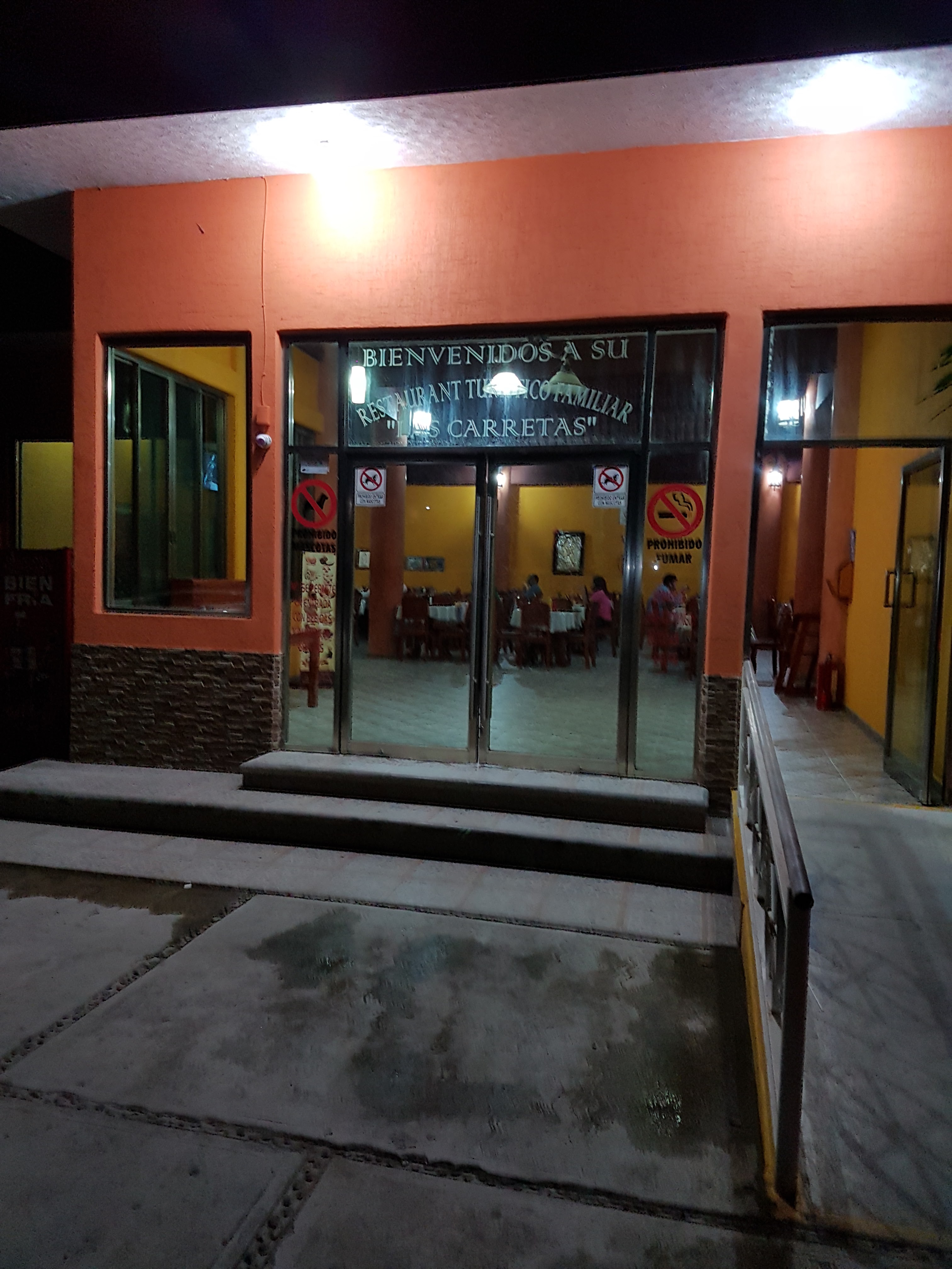 Las Carretas image 7