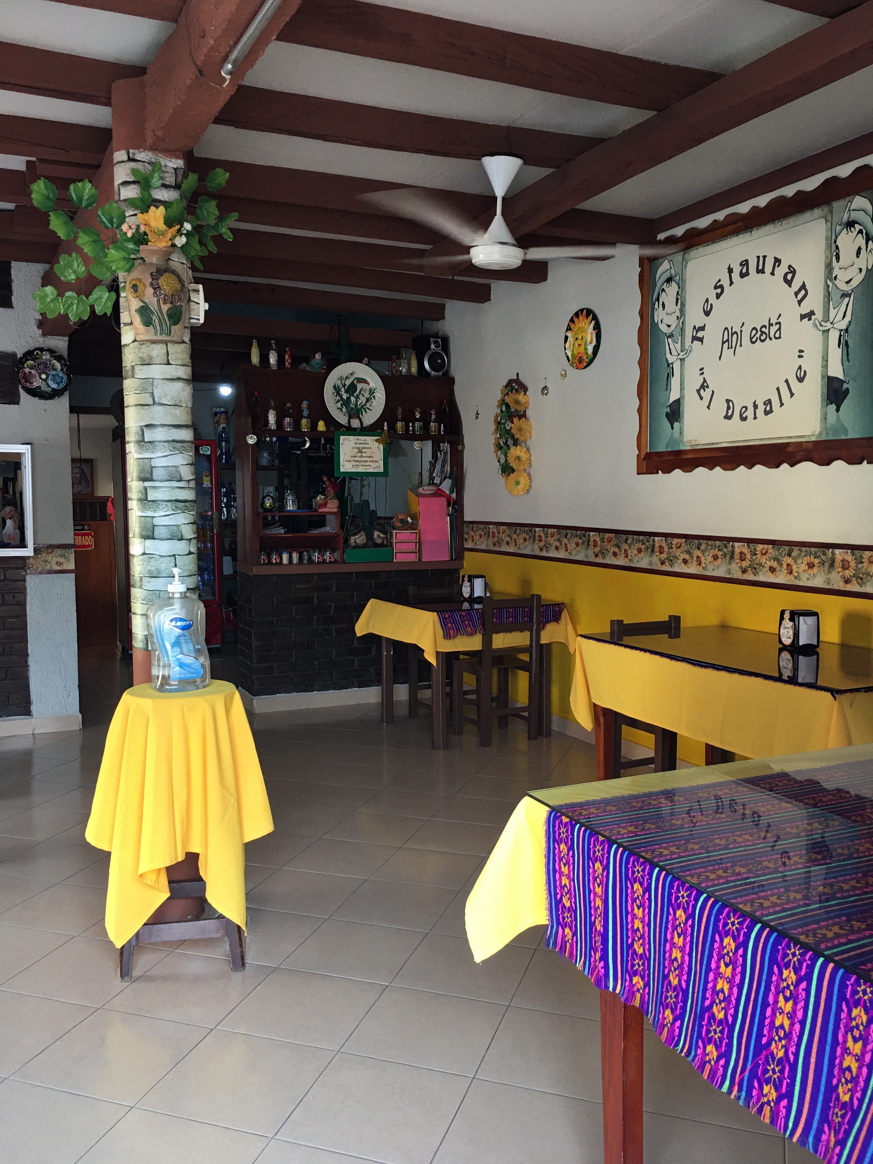 Restaurant Ahi Esta El Detalle image 1