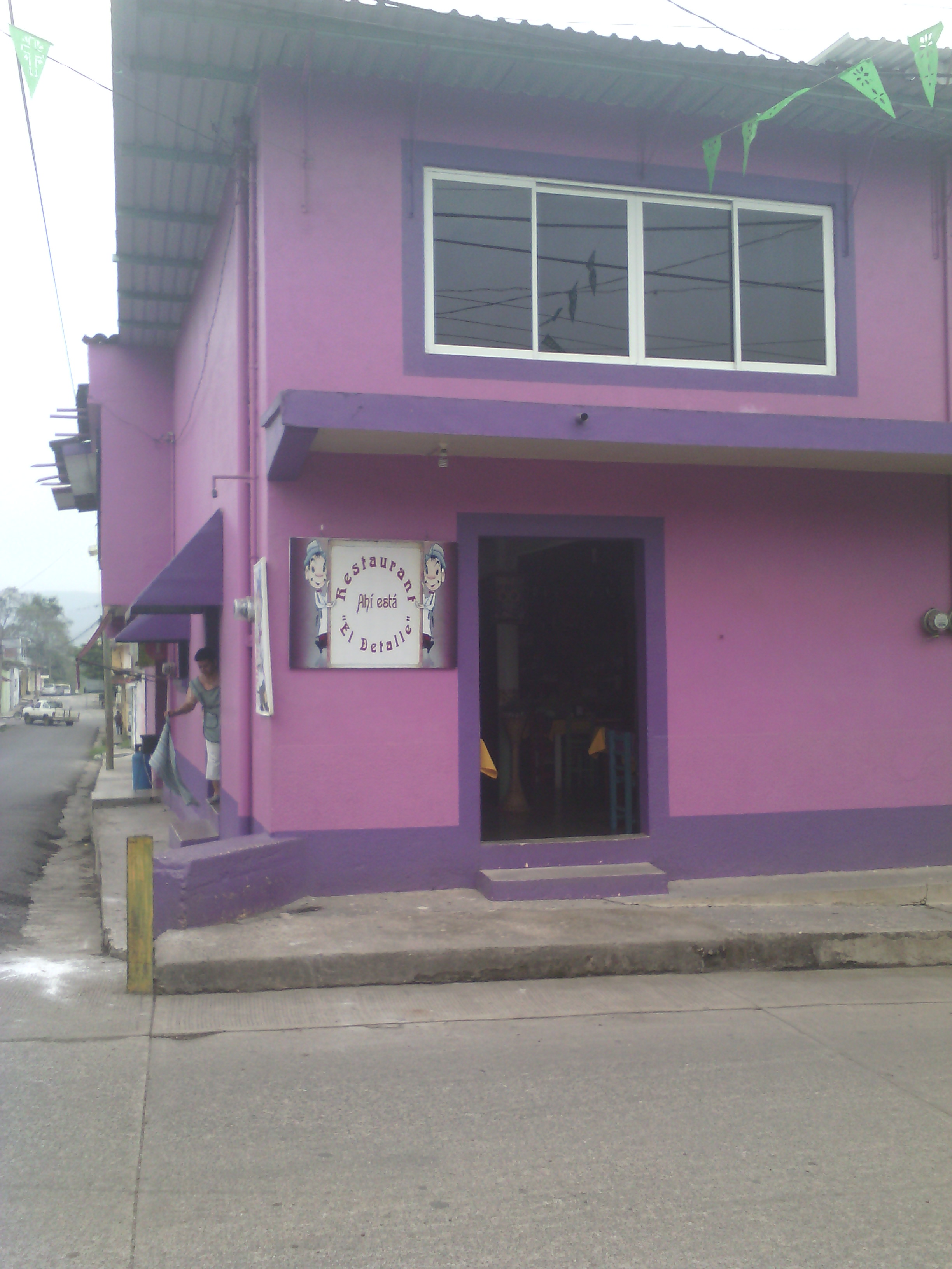 Restaurant Ahi Esta El Detalle image 3