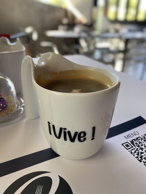 Bocuze Bistró Café image 8