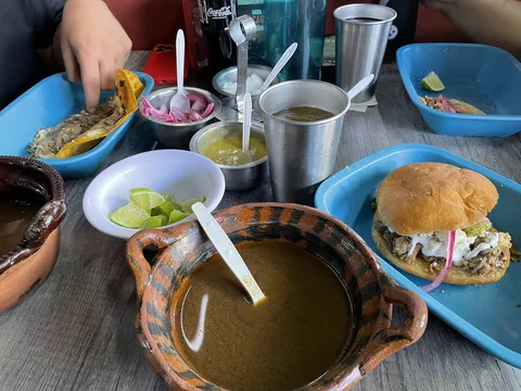 Birria Jauregui Zibatá image 3