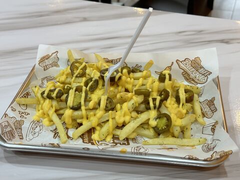 Burger & fries forever (Zibatá) image 8
