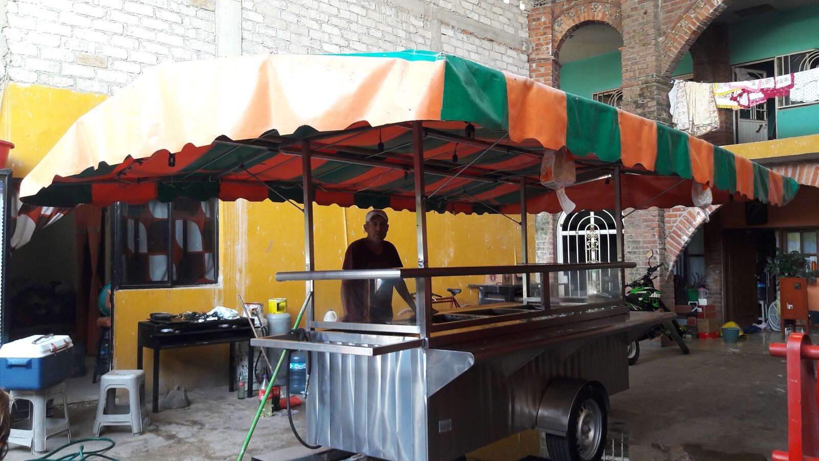 Tacos Los Chulos image 1