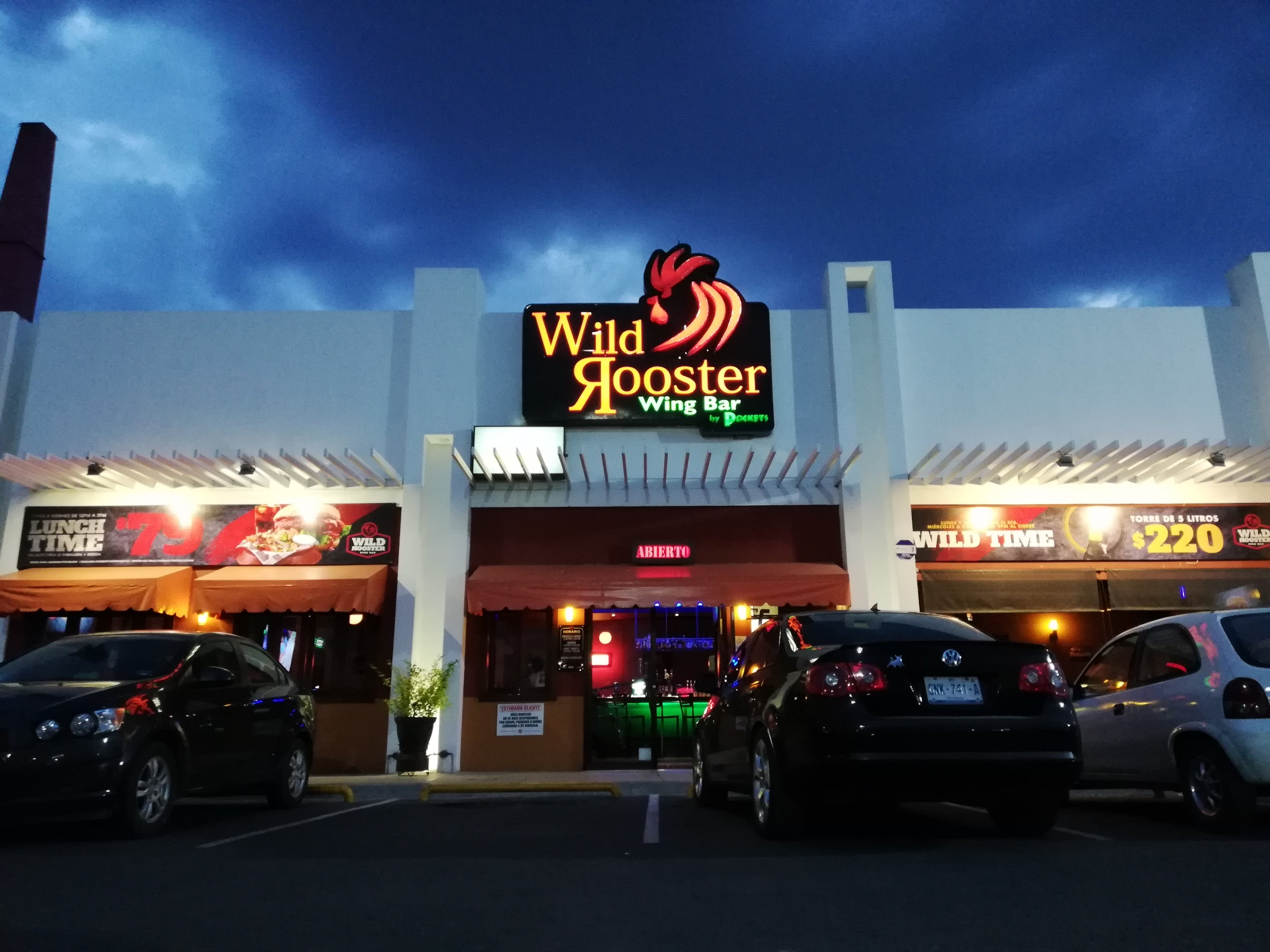 Wild Rooster Celaya image 1