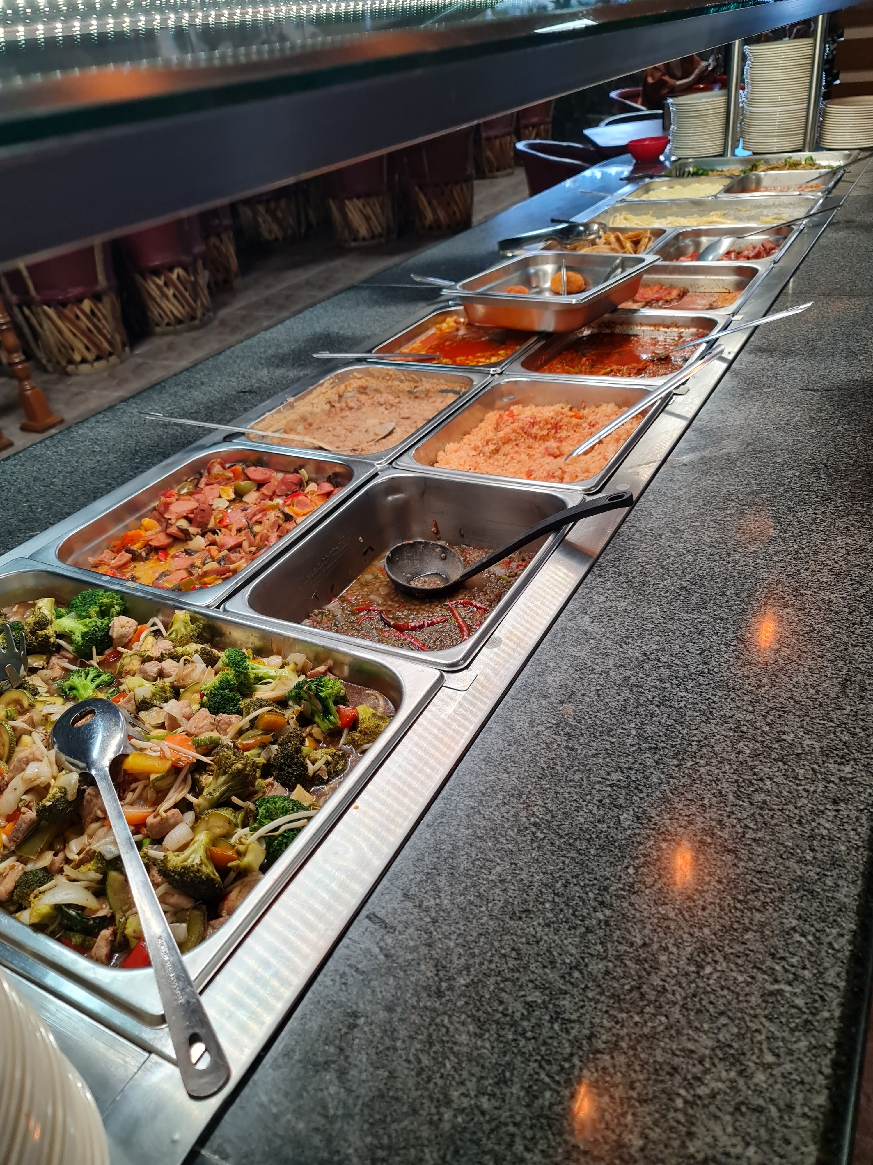 Fernandos Buffet image 5