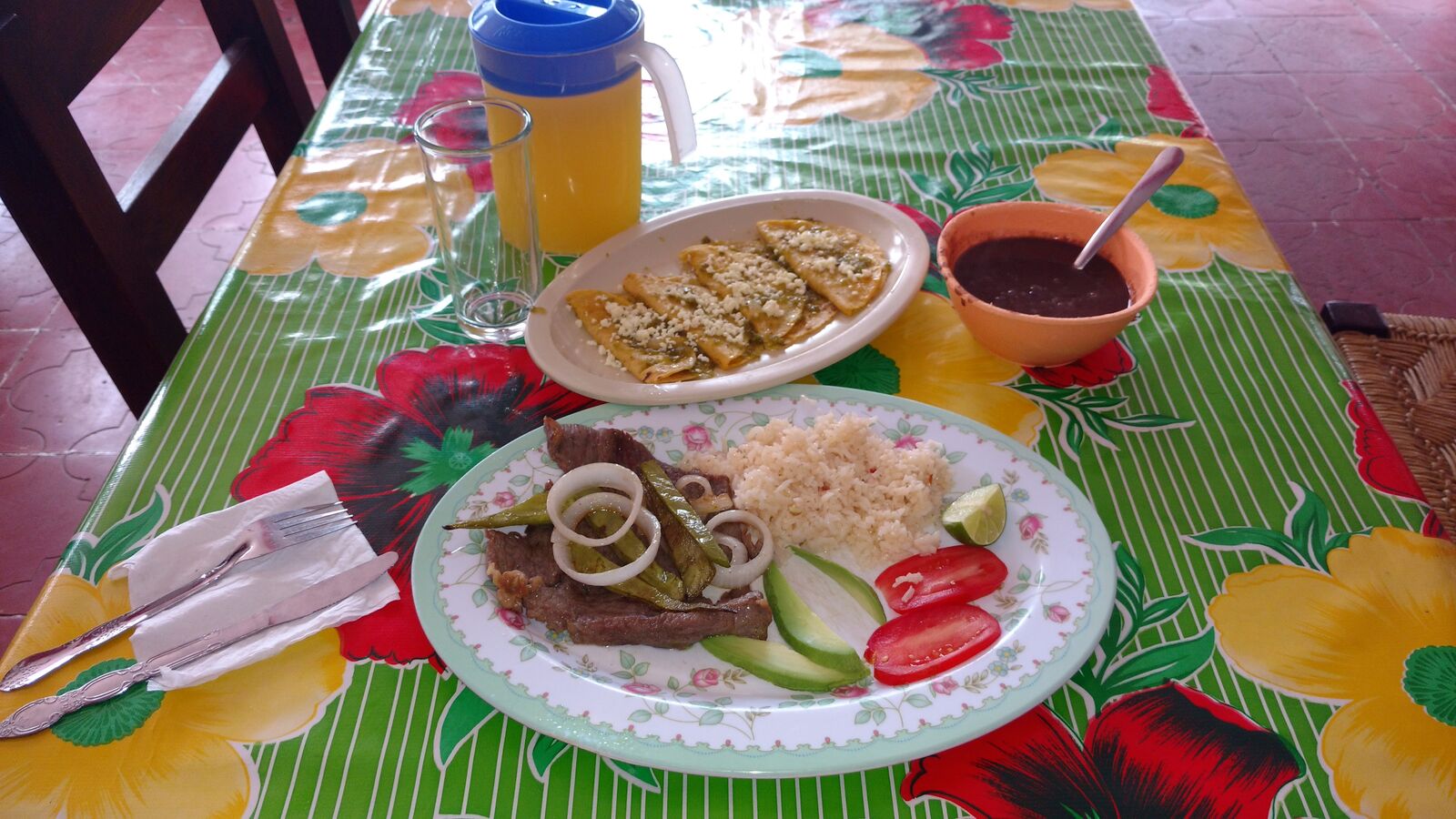 La Hacienda image 1