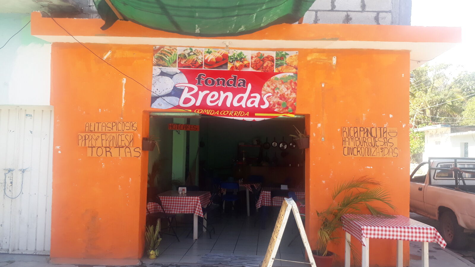 Fonda Brendas image 2
