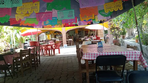 Panzacola restaurante image 1