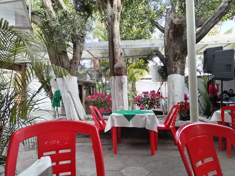 Restaurant la Arboleda image 1