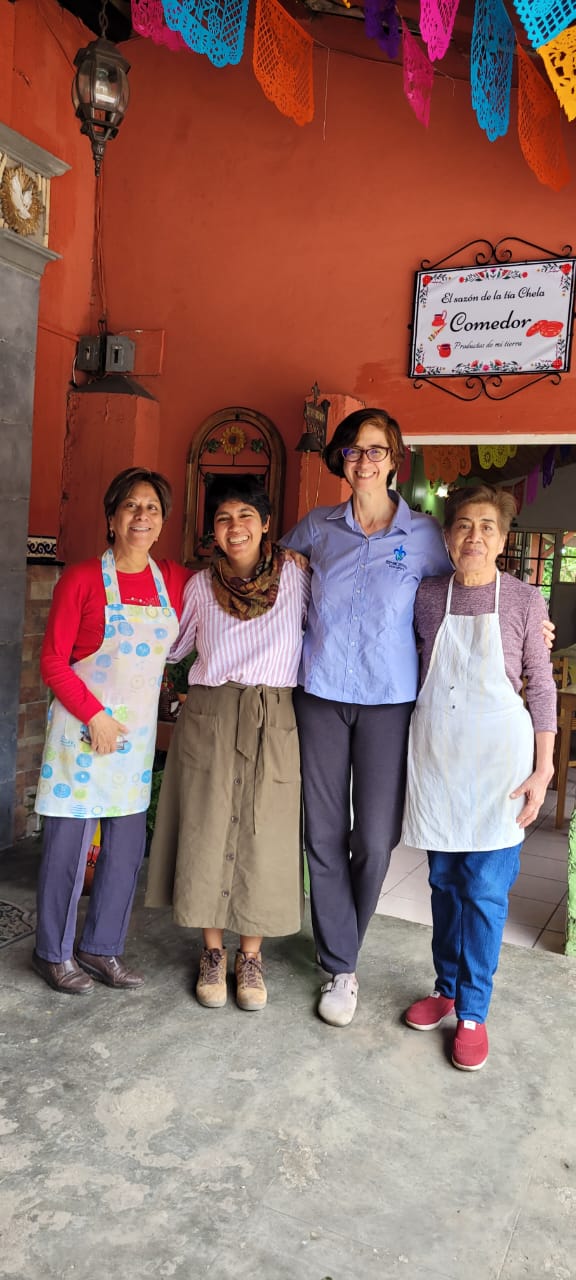 El Sazón de La Tía Chela (Comida Casera) image 4