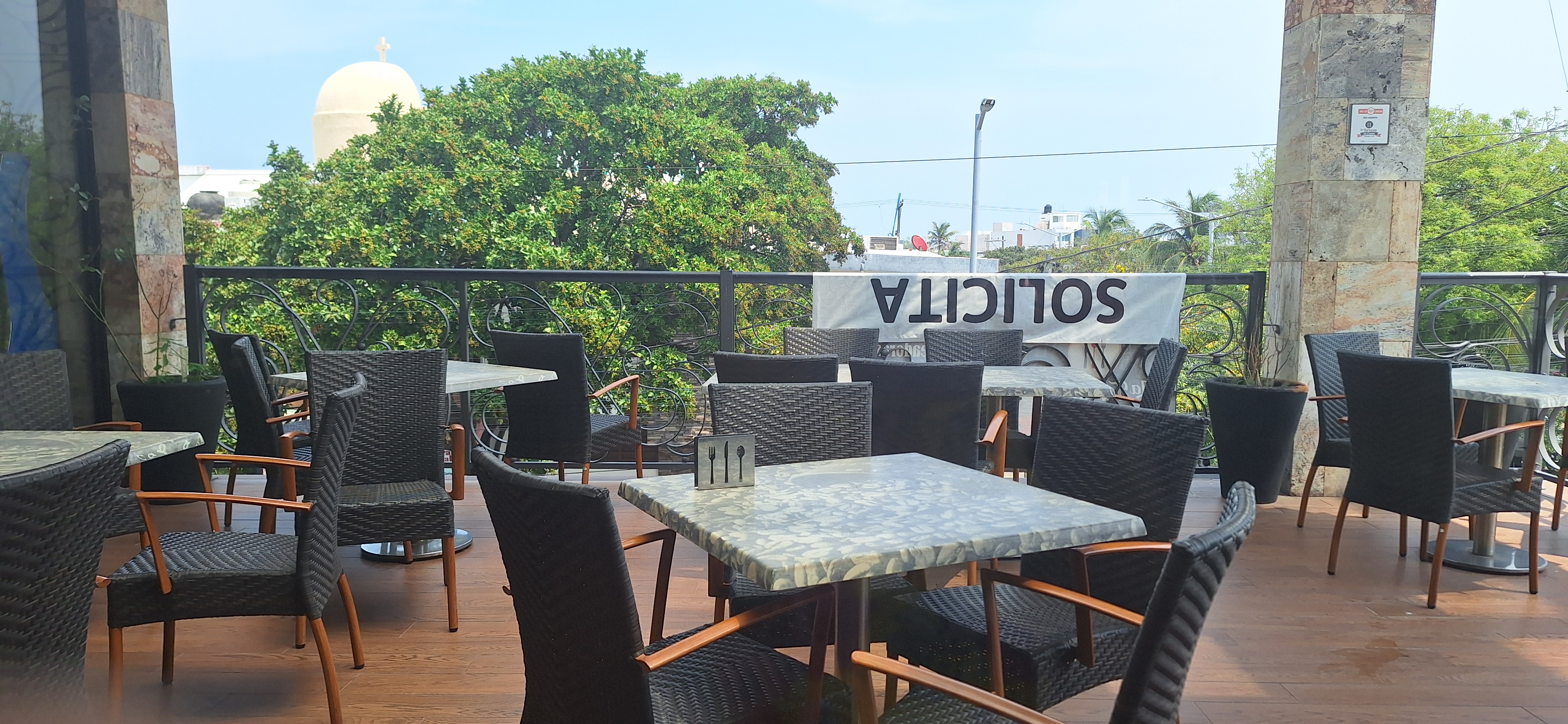 La Terraza de Colón image 1