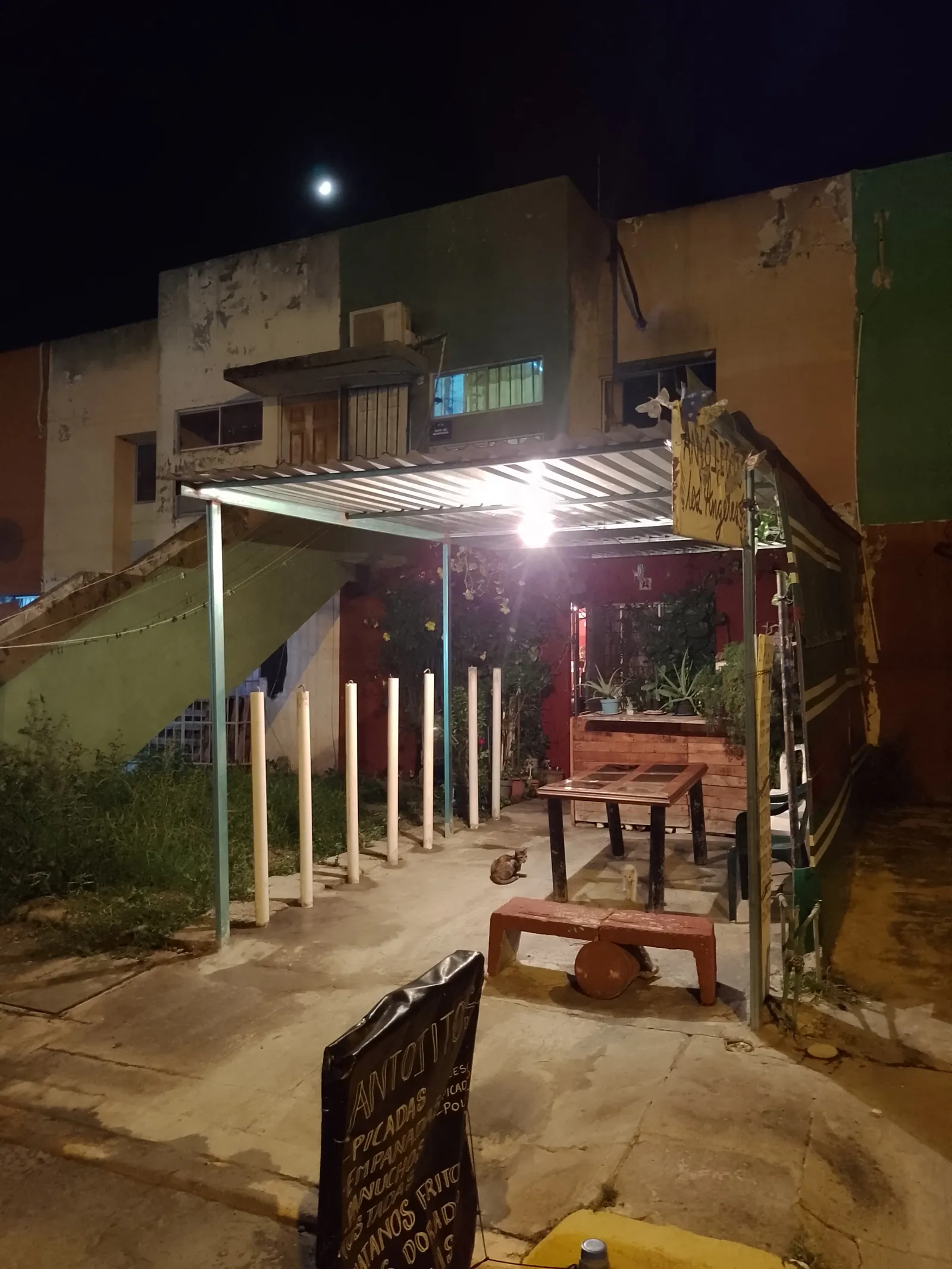 Antojitos "Los Angeles" image 3