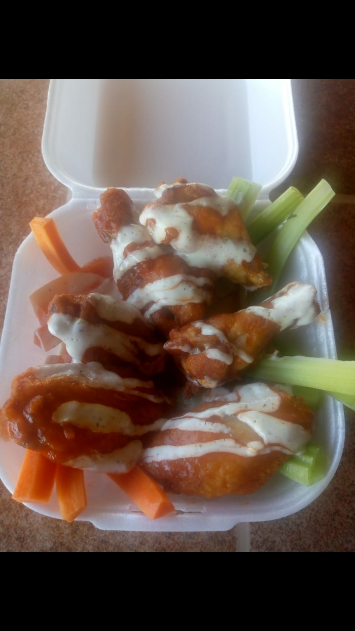 Hamburguesas La Colonia image 8