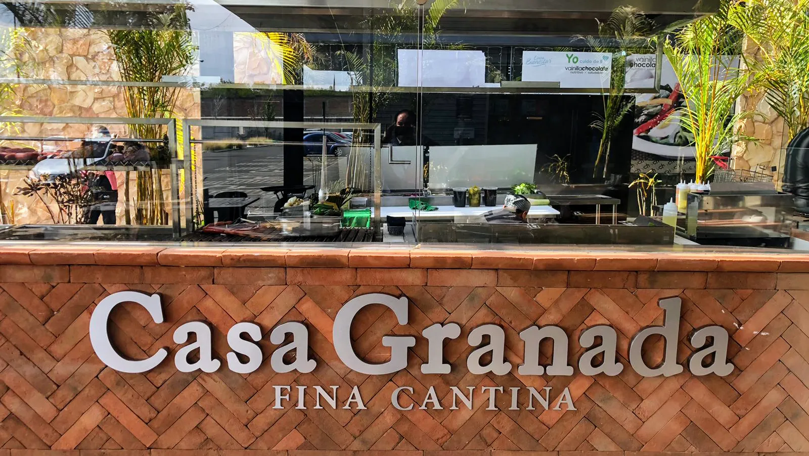 Restaurante Casa Granada Terraza Grill Fina Cantina image 1
