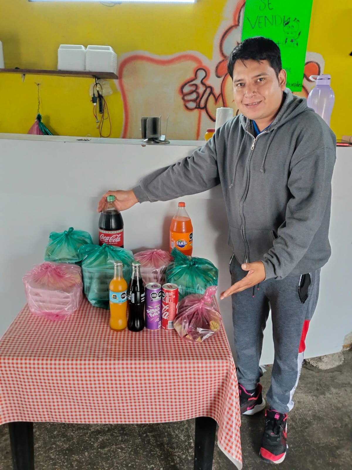 Taquería La Divina image 6