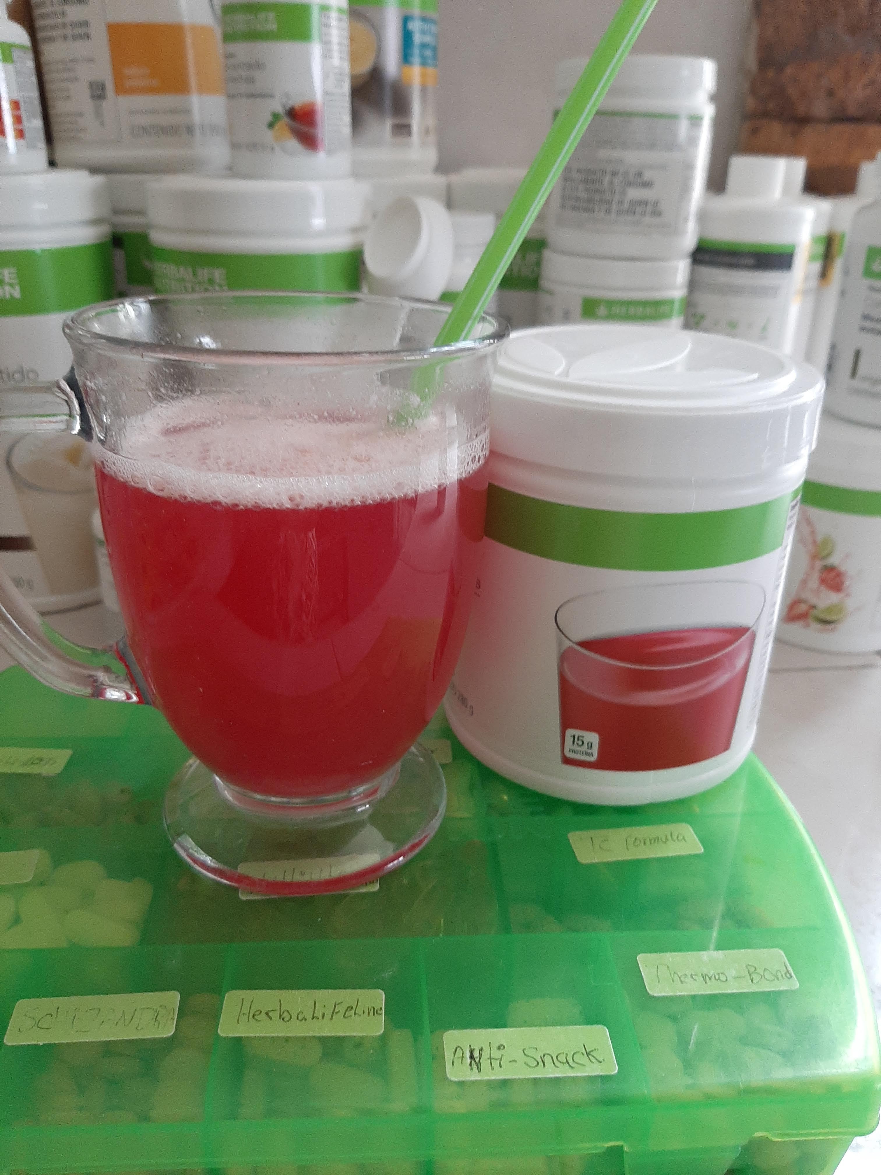 La jarra tropical luncheria's image 6