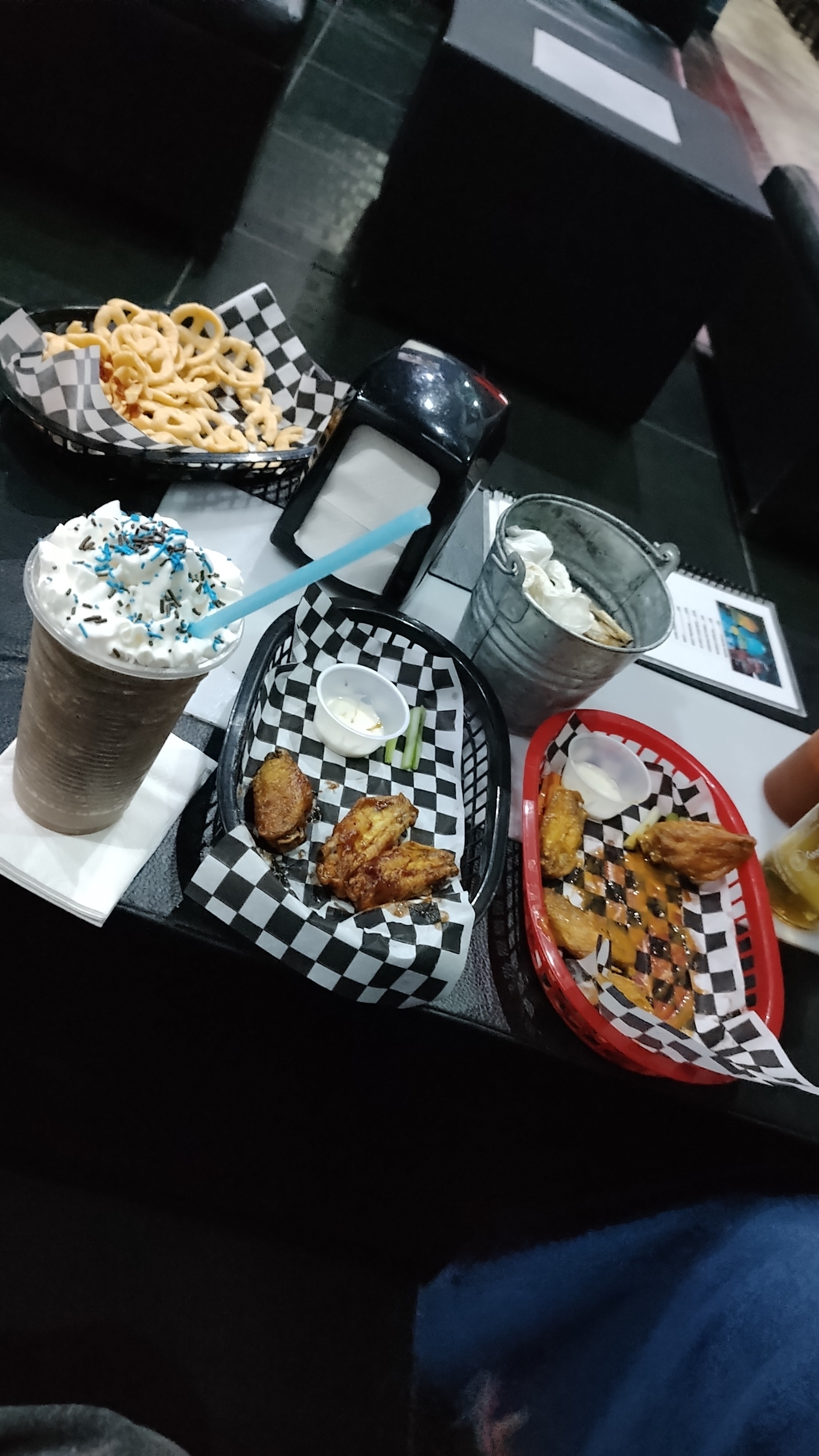 Blue Apple Merendero image 9